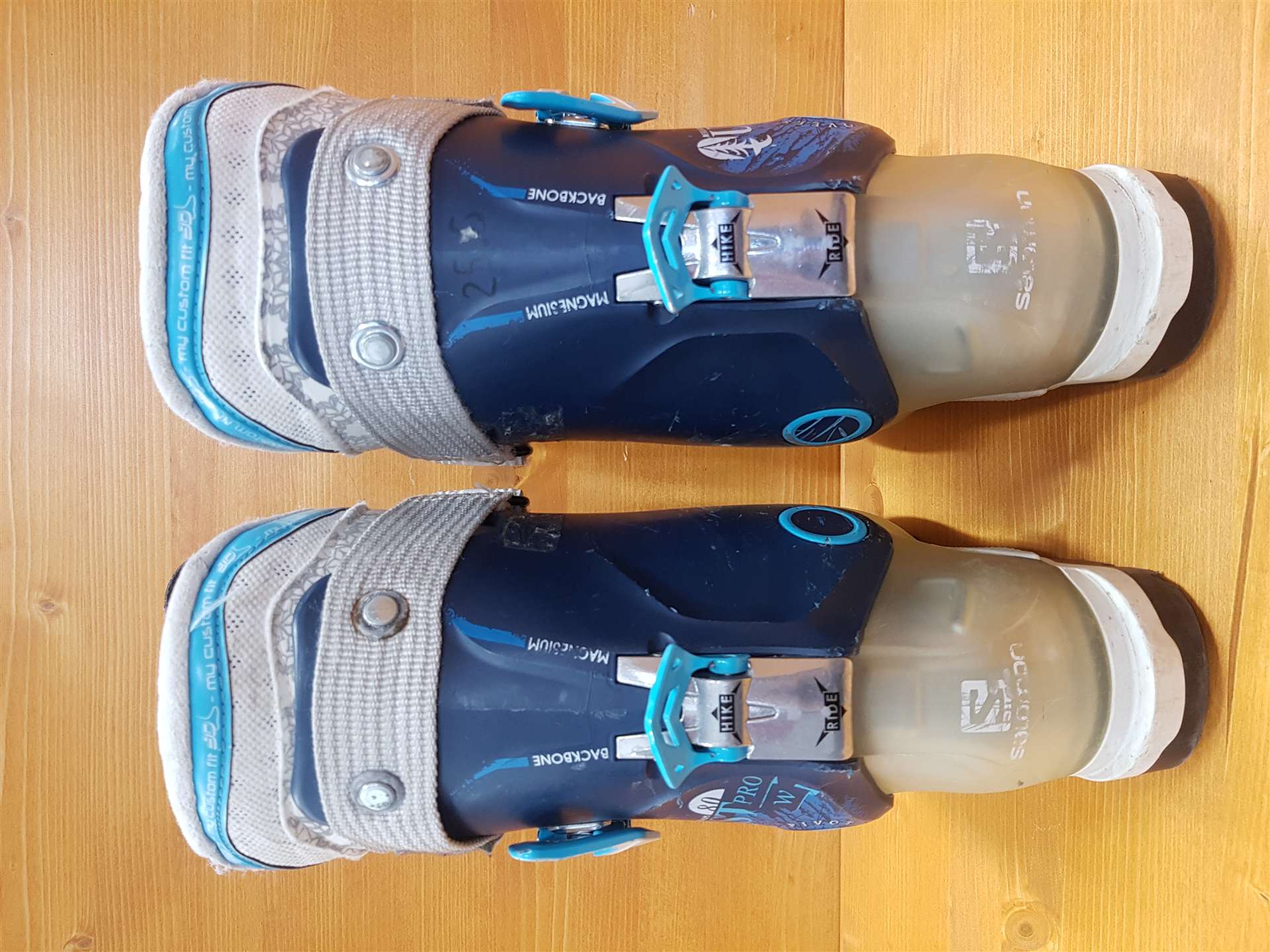 Gebrauchte Skischuhe SALOMON Quest Pro W 80