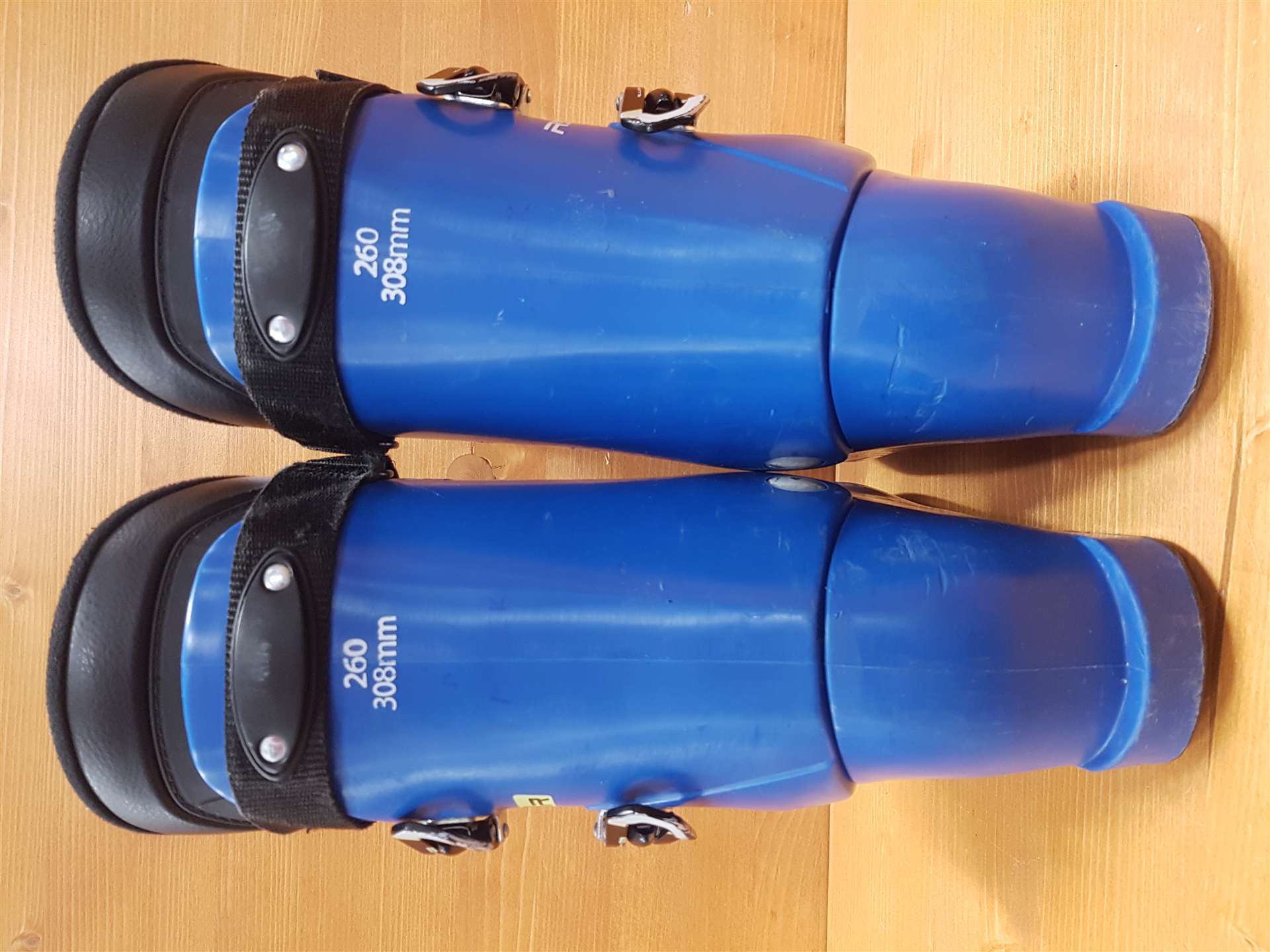 Použité lyžiarky LANGE RSJ 60 R