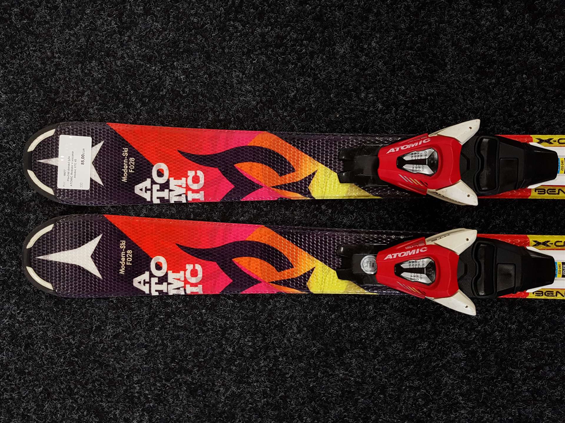 Gebrauchte Kinderski ATOMIC Redster + Atomic XTE 45 Bindungen