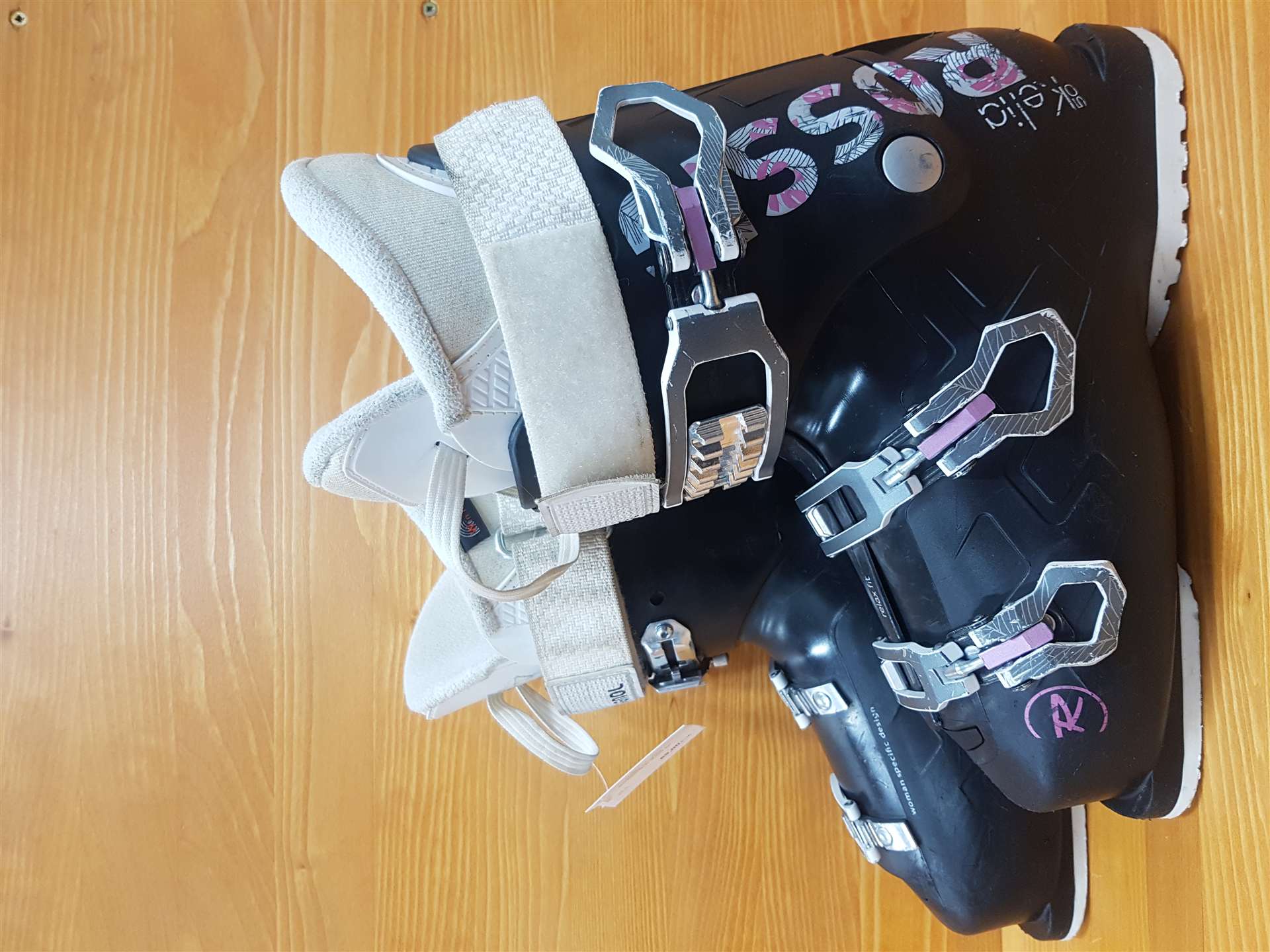 Použité lyžiarky ROSSIGNOL Kelia 50