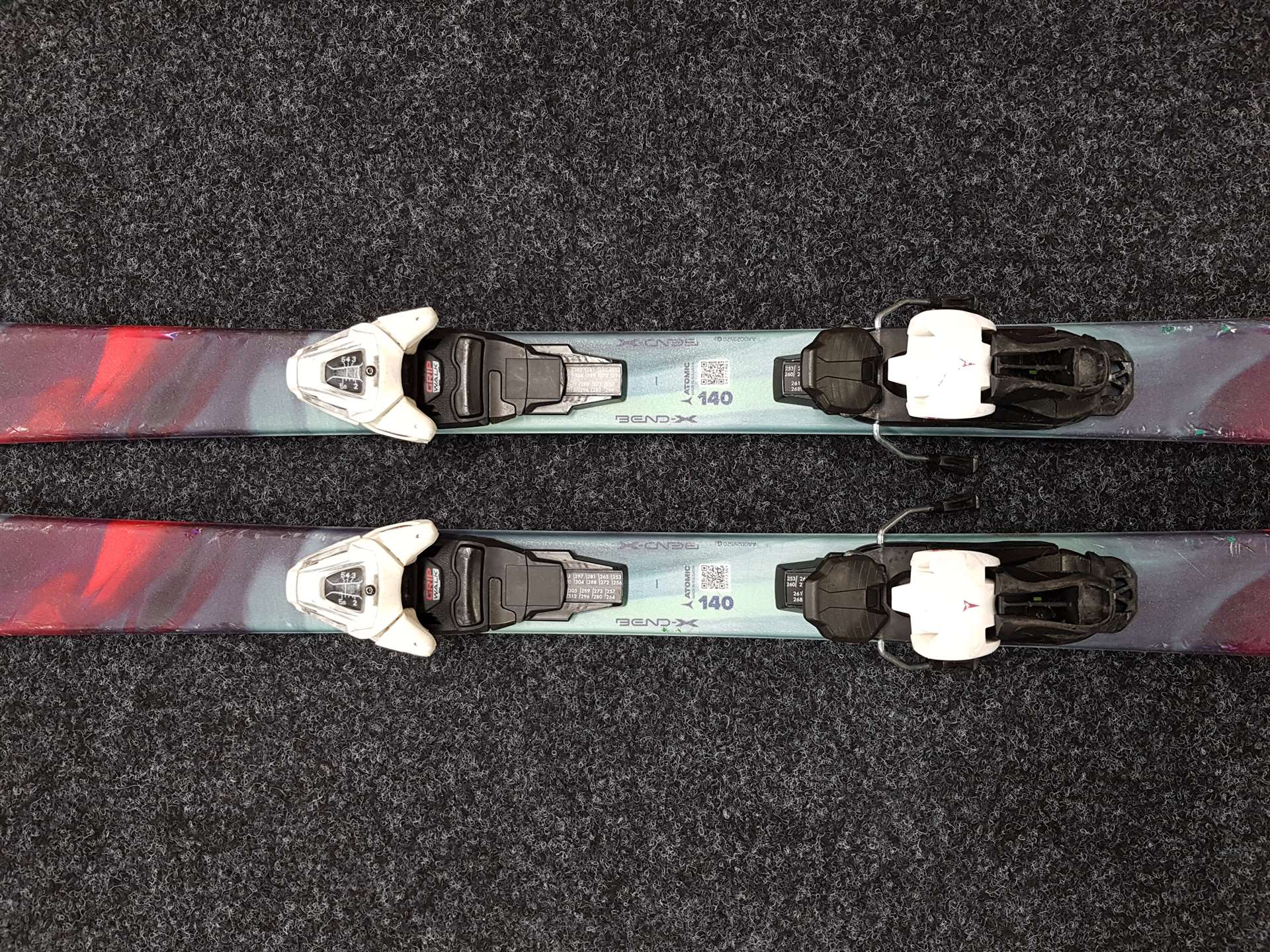 Použité lyže ATOMIC Maven + viazanie Atomic 5,5