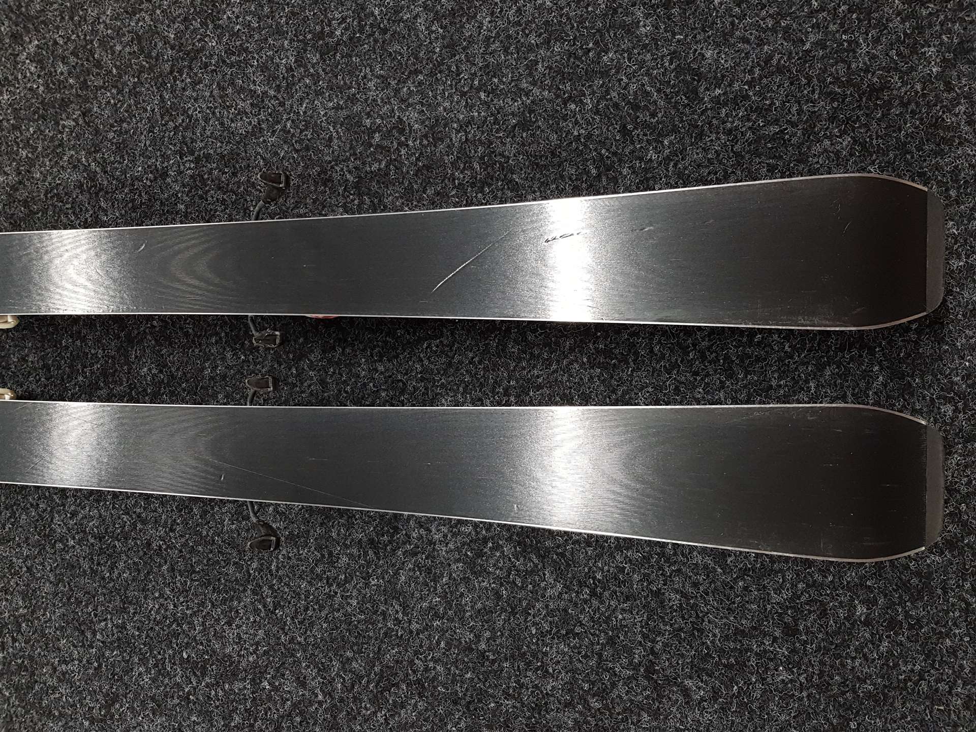 Použité lyže ATOMIC Maven + viazanie Atomic 5,5