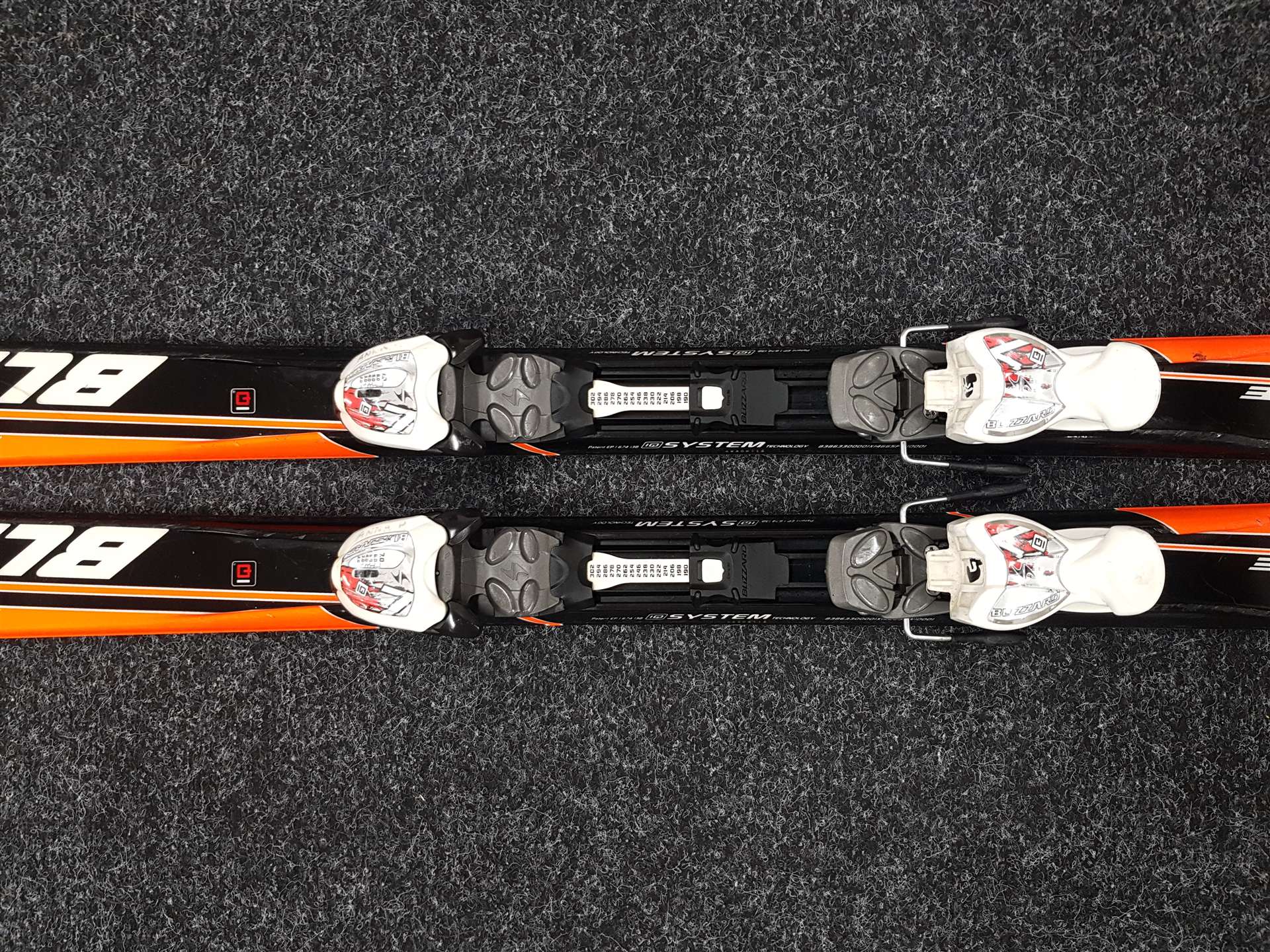 Použité lyže BLIZZARD Race IQ system + viazanie Blizzard IQ 7