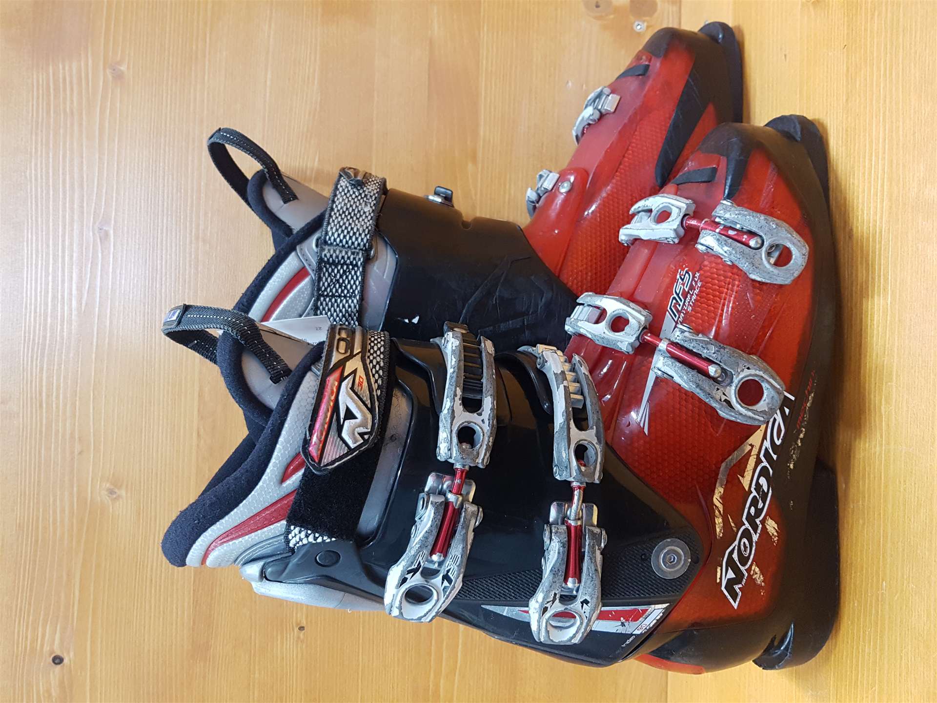 Použité lyžiarky NORDICA Sportmachine