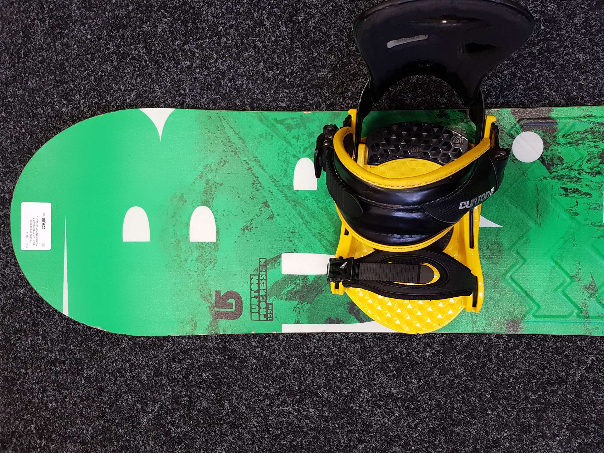 Použitý snowboard BURTON Progression + vázání Burton velikost L