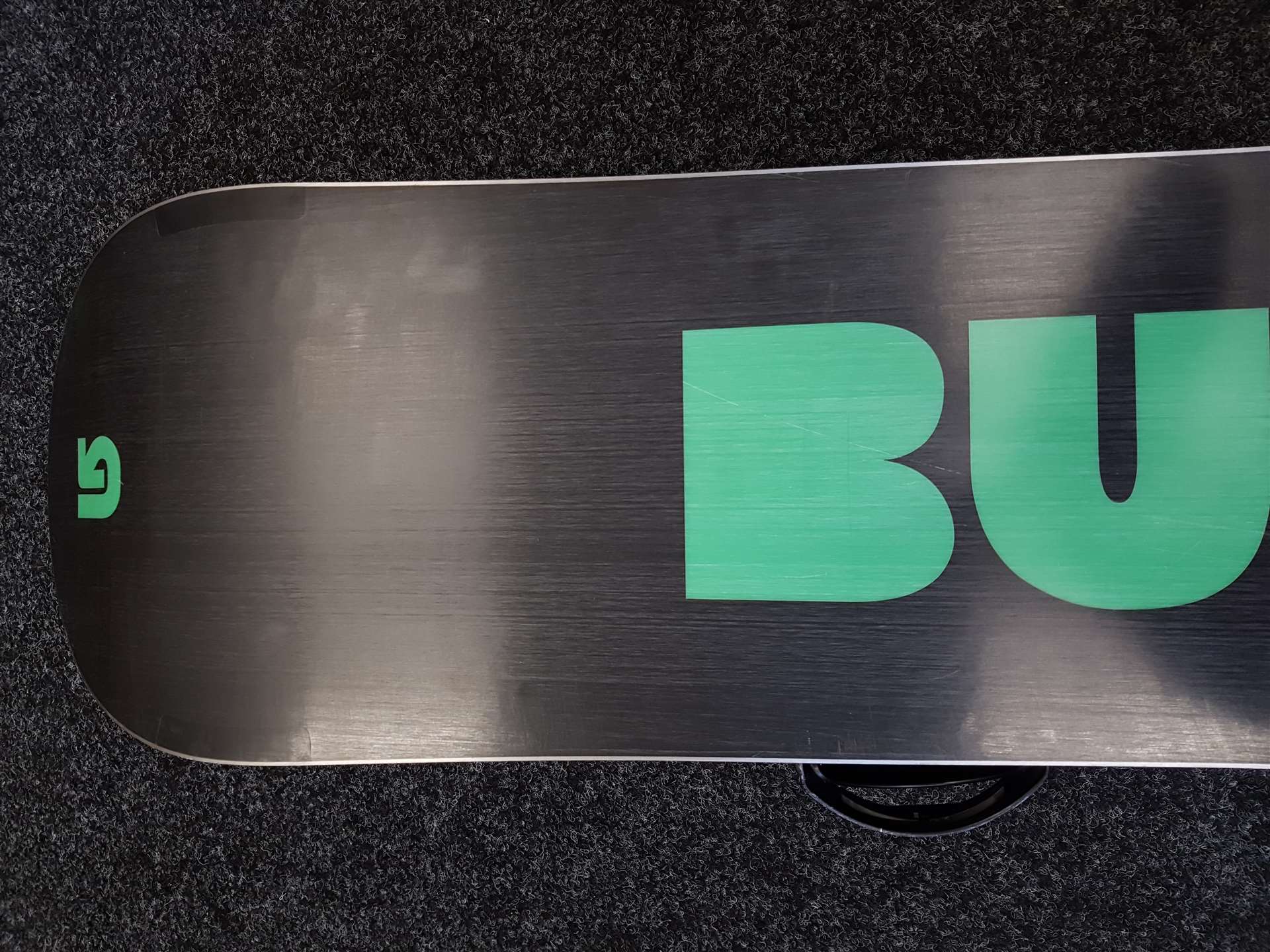 Použitý snowboard BURTON Progression + vázání Burton velikost L