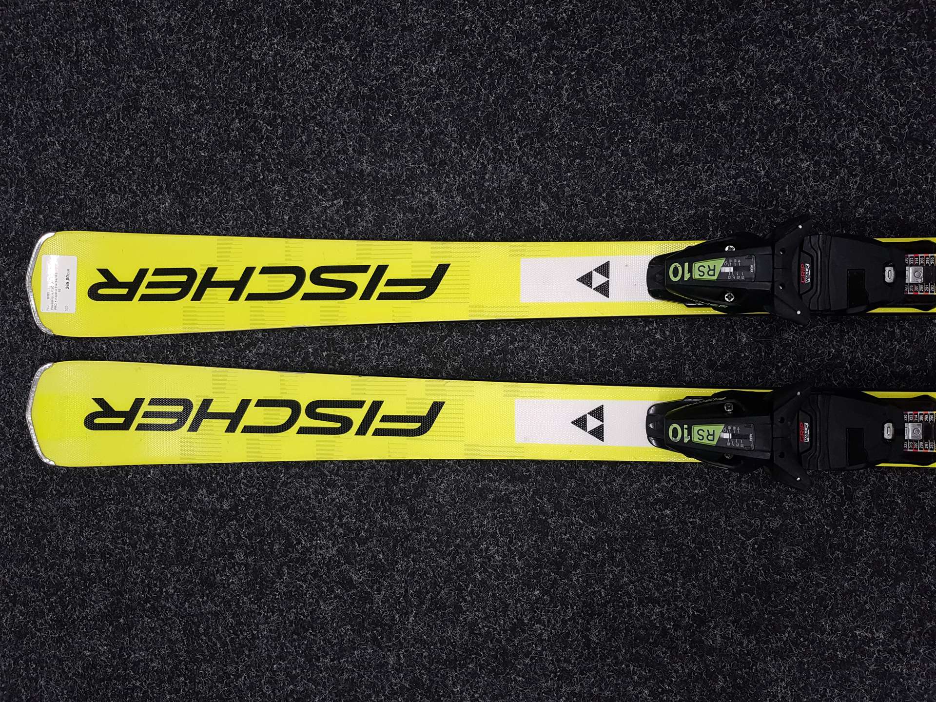 Gebrauchte FISCHER RC 4 PRO Ski + Fischer RS 10 Bindungen