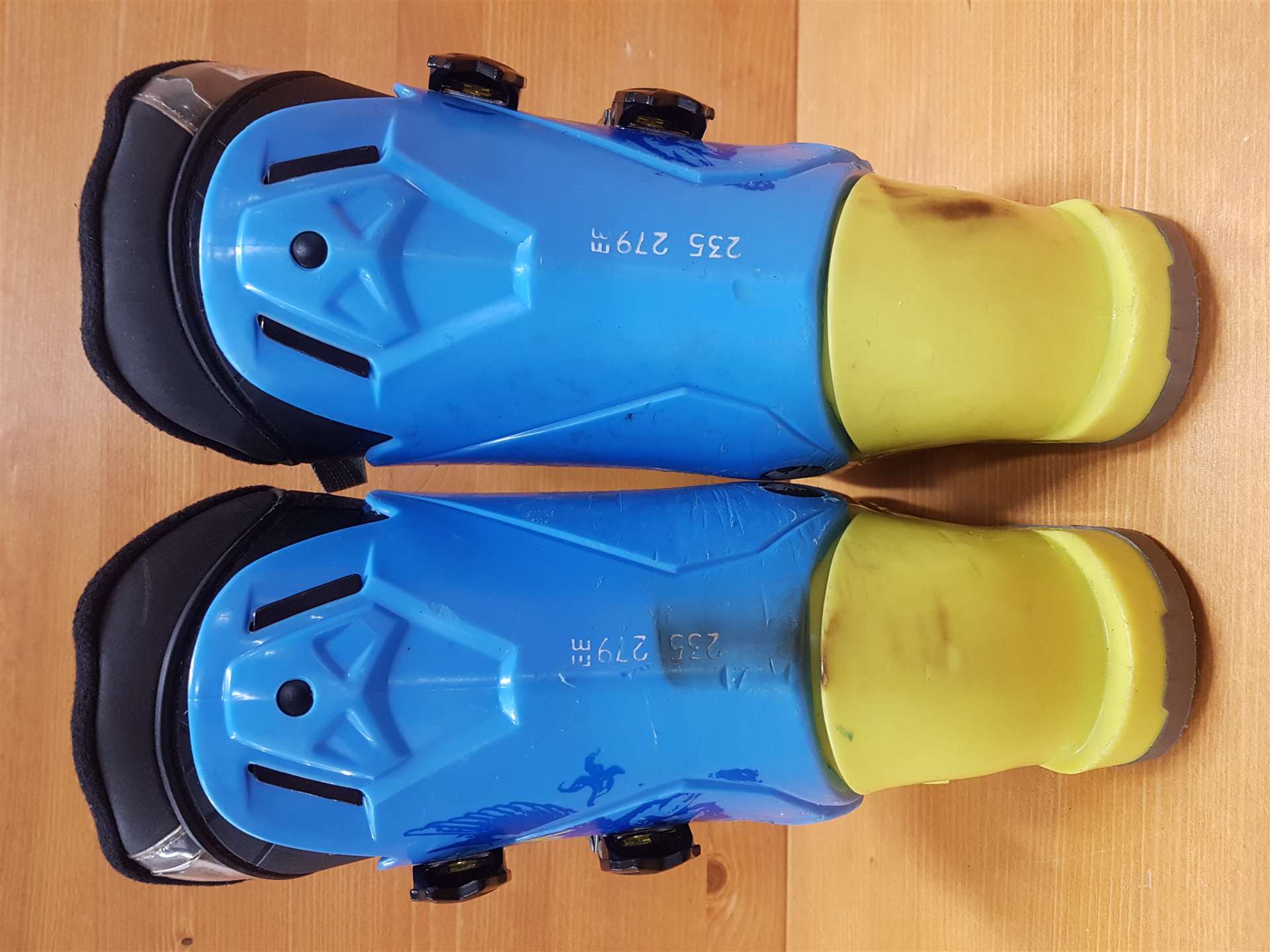 Použité lyžiarky DALBELLO Team