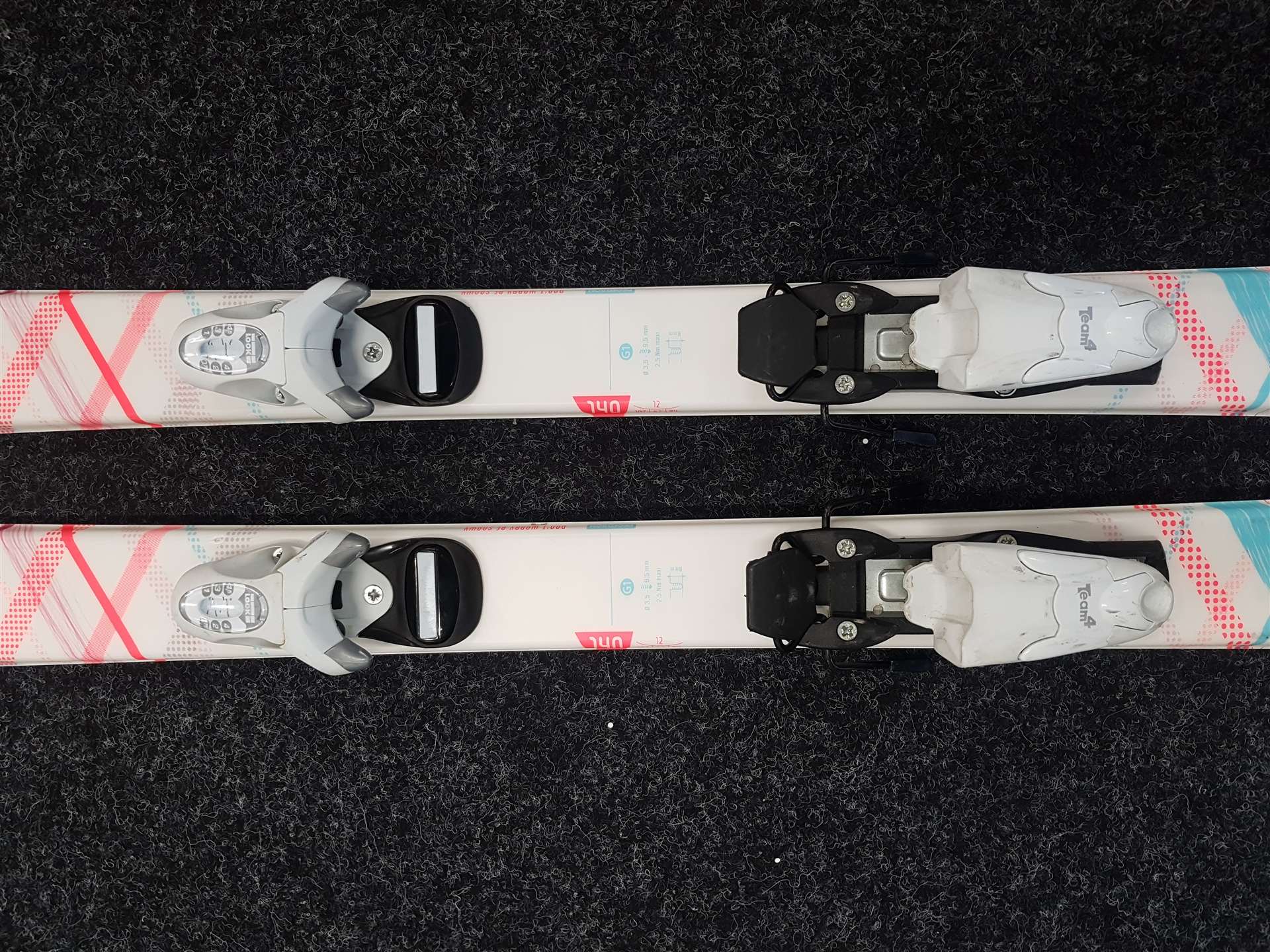 Gebrauchte WEDZE Starliner Damenski + Look Team Bindungen 4.5