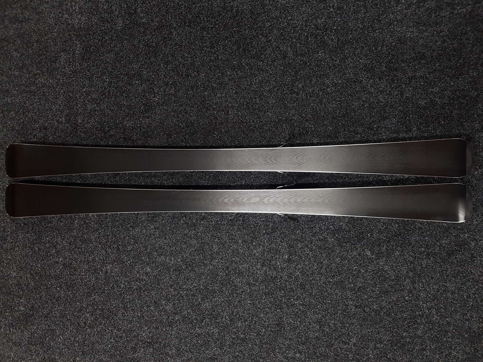 Použité lyže HEAD LYT tech V4 + vázání Tyrolia PR 10