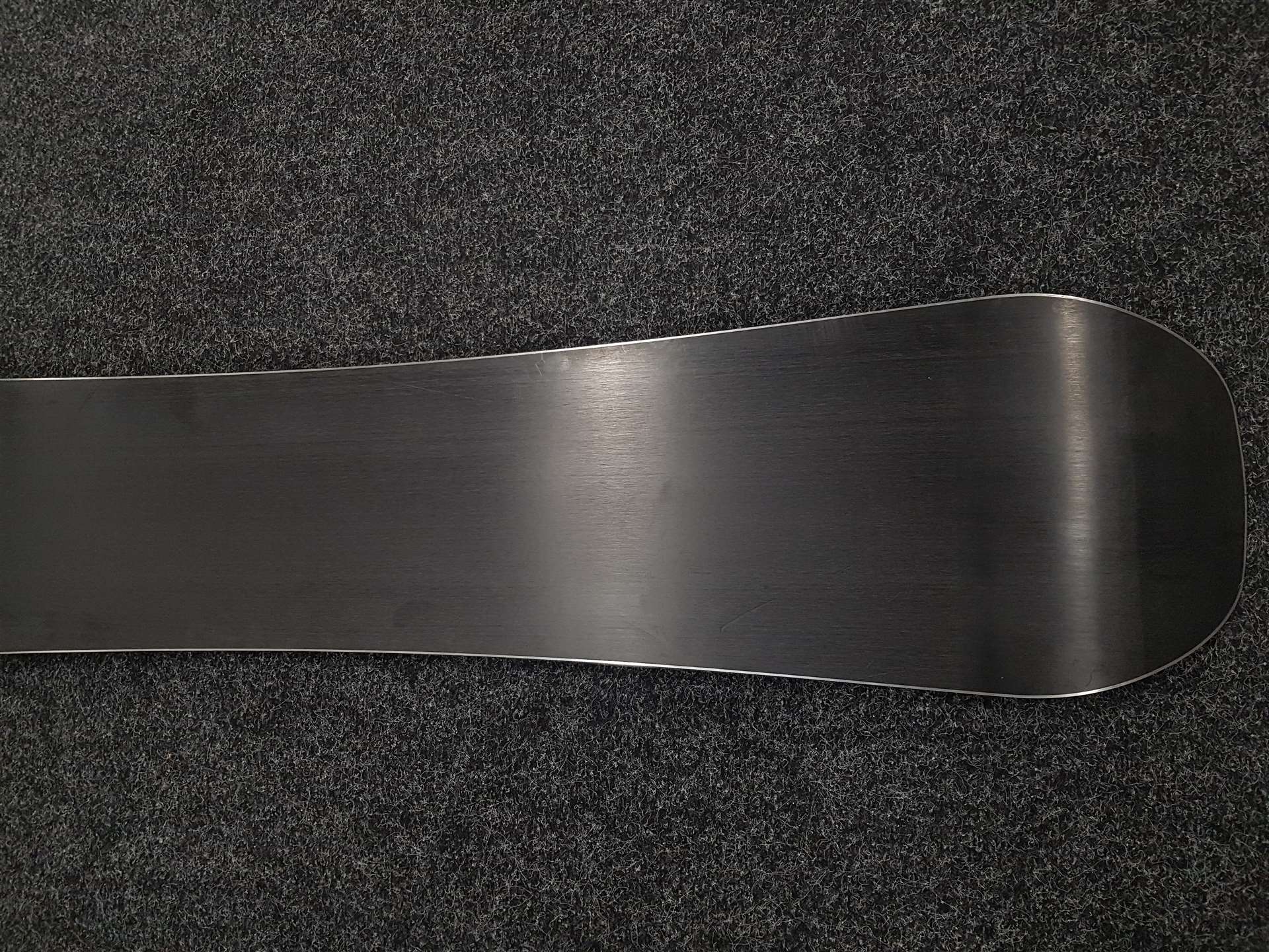 Bazárový snowboard K2