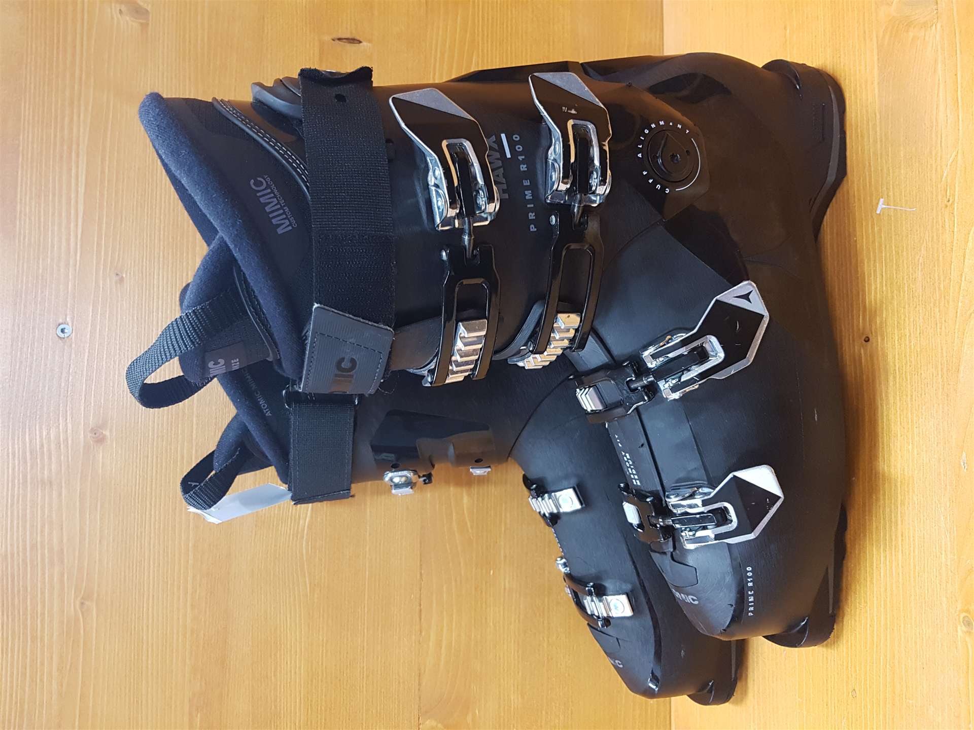 Scarponi da sci usati ATOMIC Hawx Prime R100