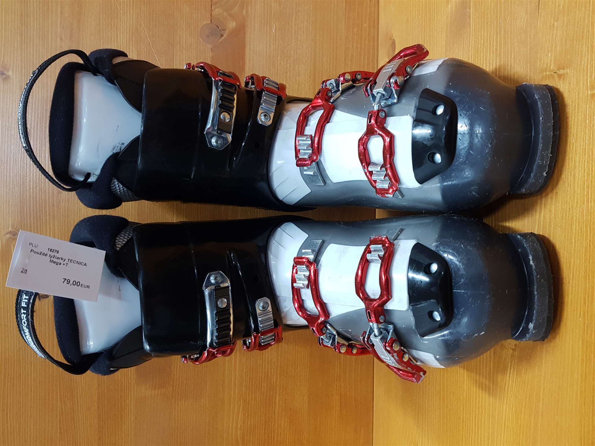Použité lyžiarky TECNICA Mega +T