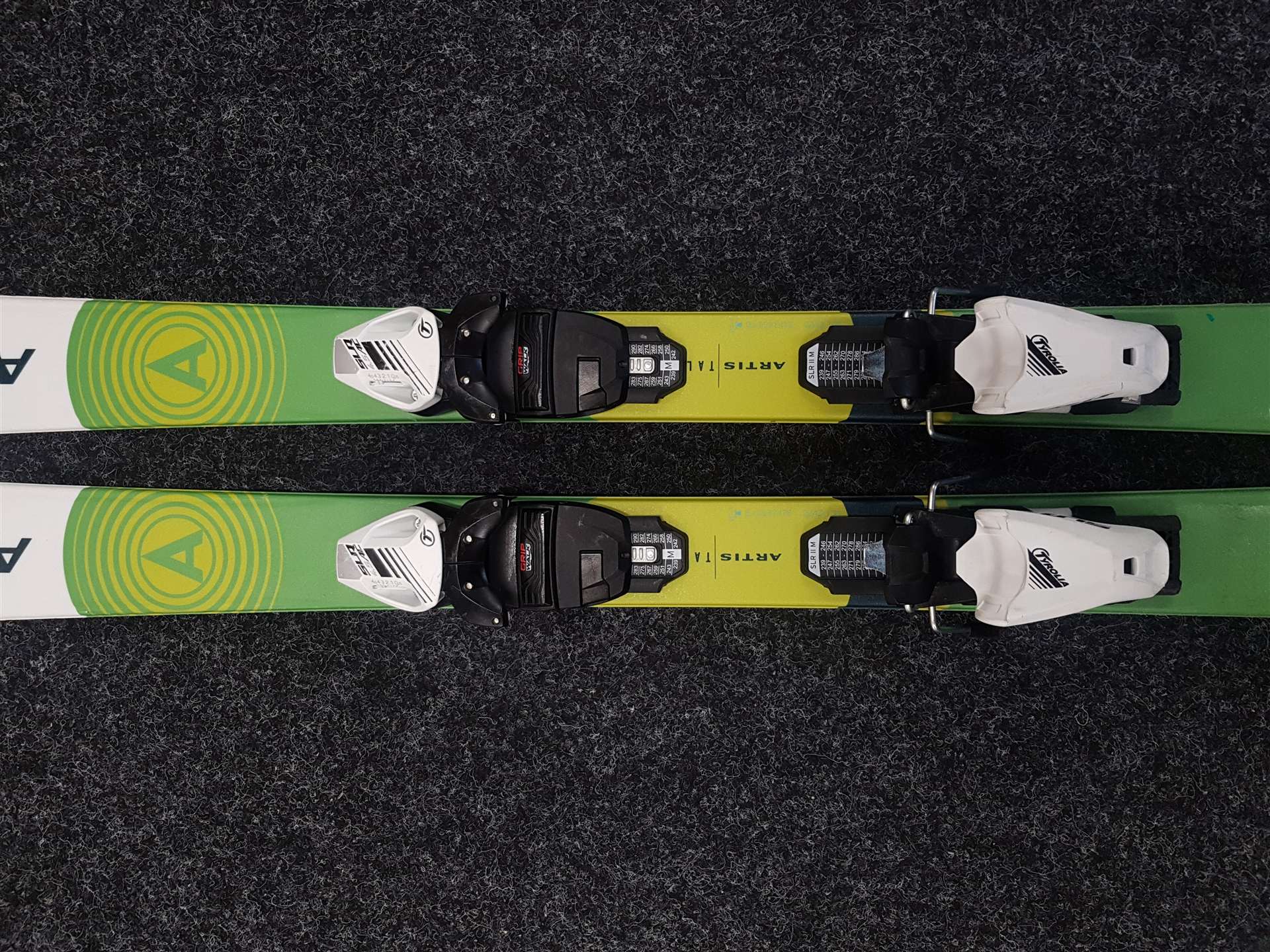 Použité detské lyže ARTIS Talent + viazanie Tyrolia SLR 4,5