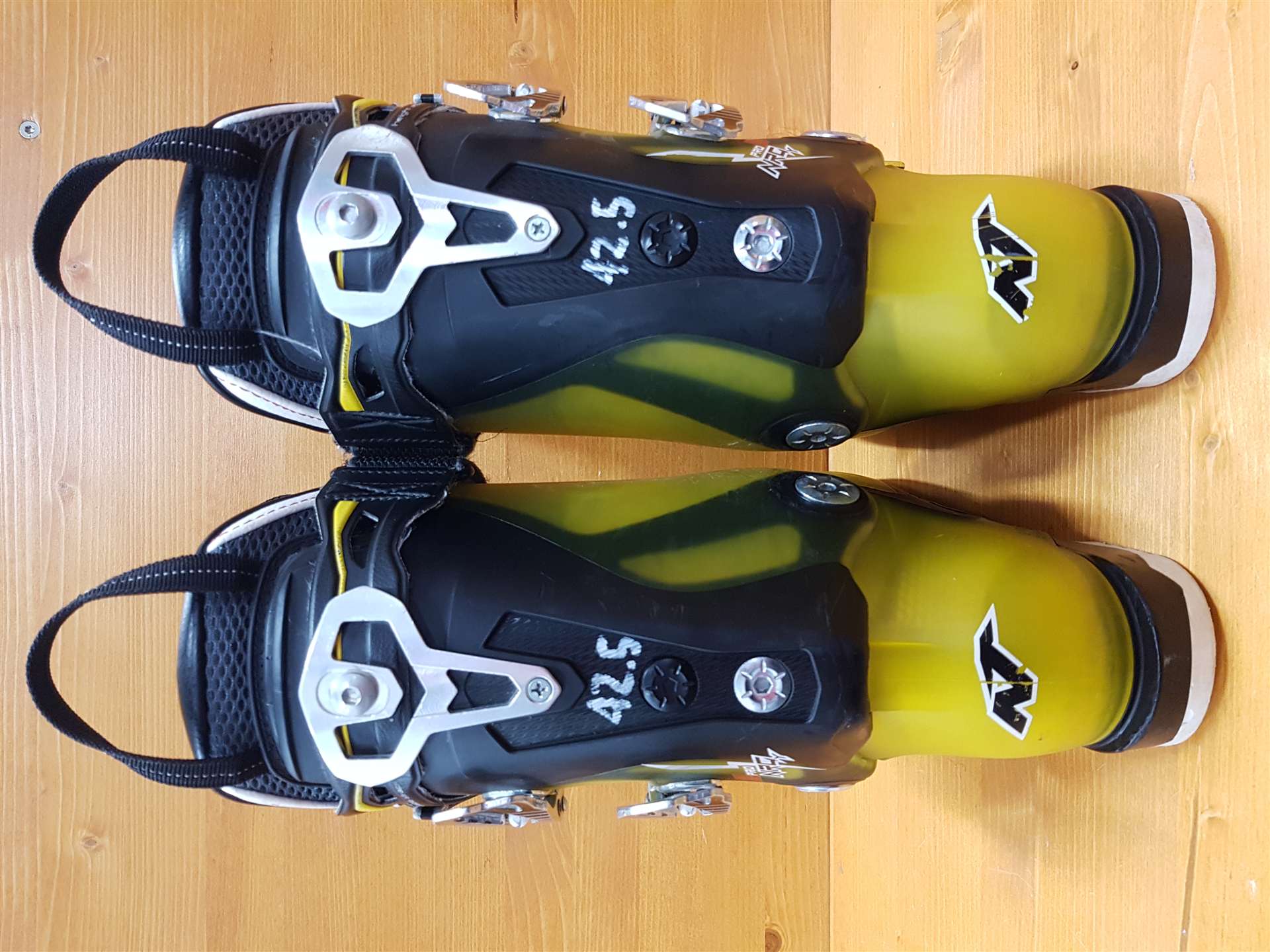 Chaussures de ski d'occasion NORDICA NRGY Pro 2 120