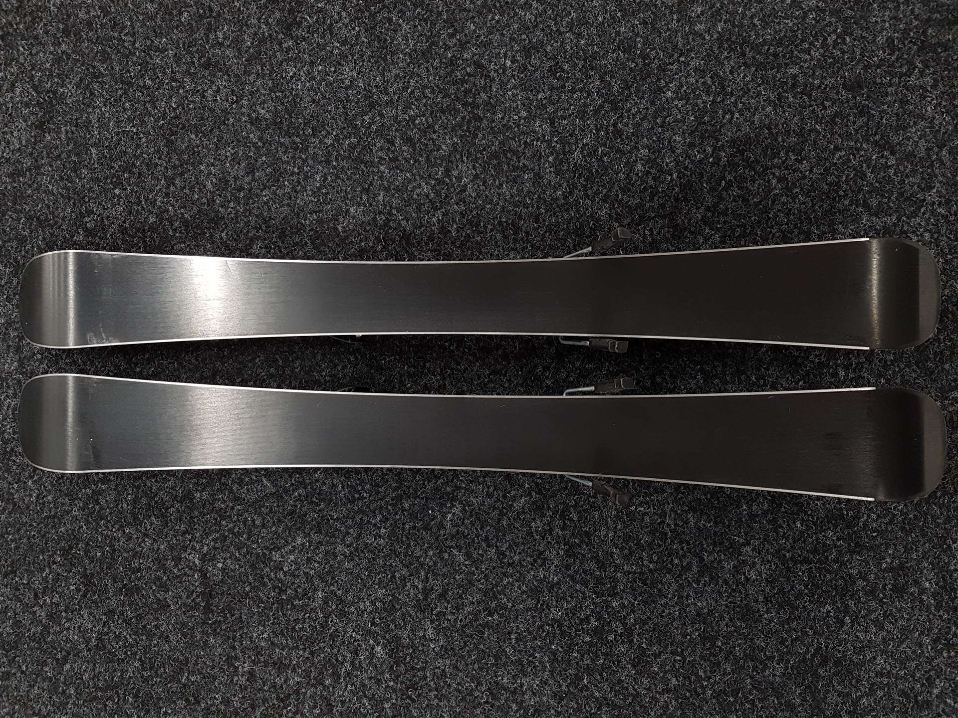 Sci TECNOPRO Team 66 usati + attacchi Tecnopro TC 4.5