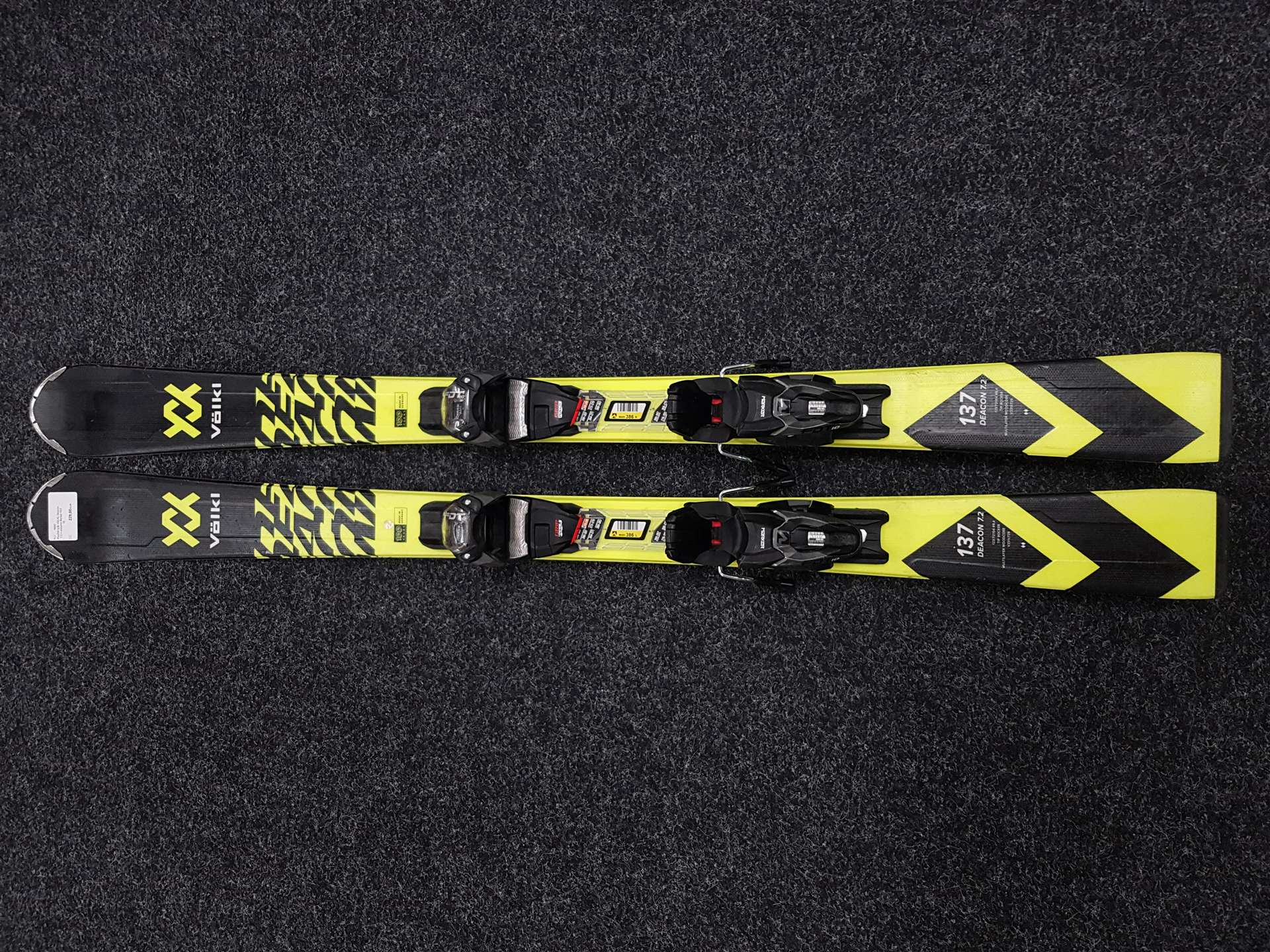 Gebrauchte VOLKL Deacon 7.2 Ski + Marker FDT 10 Bindungen