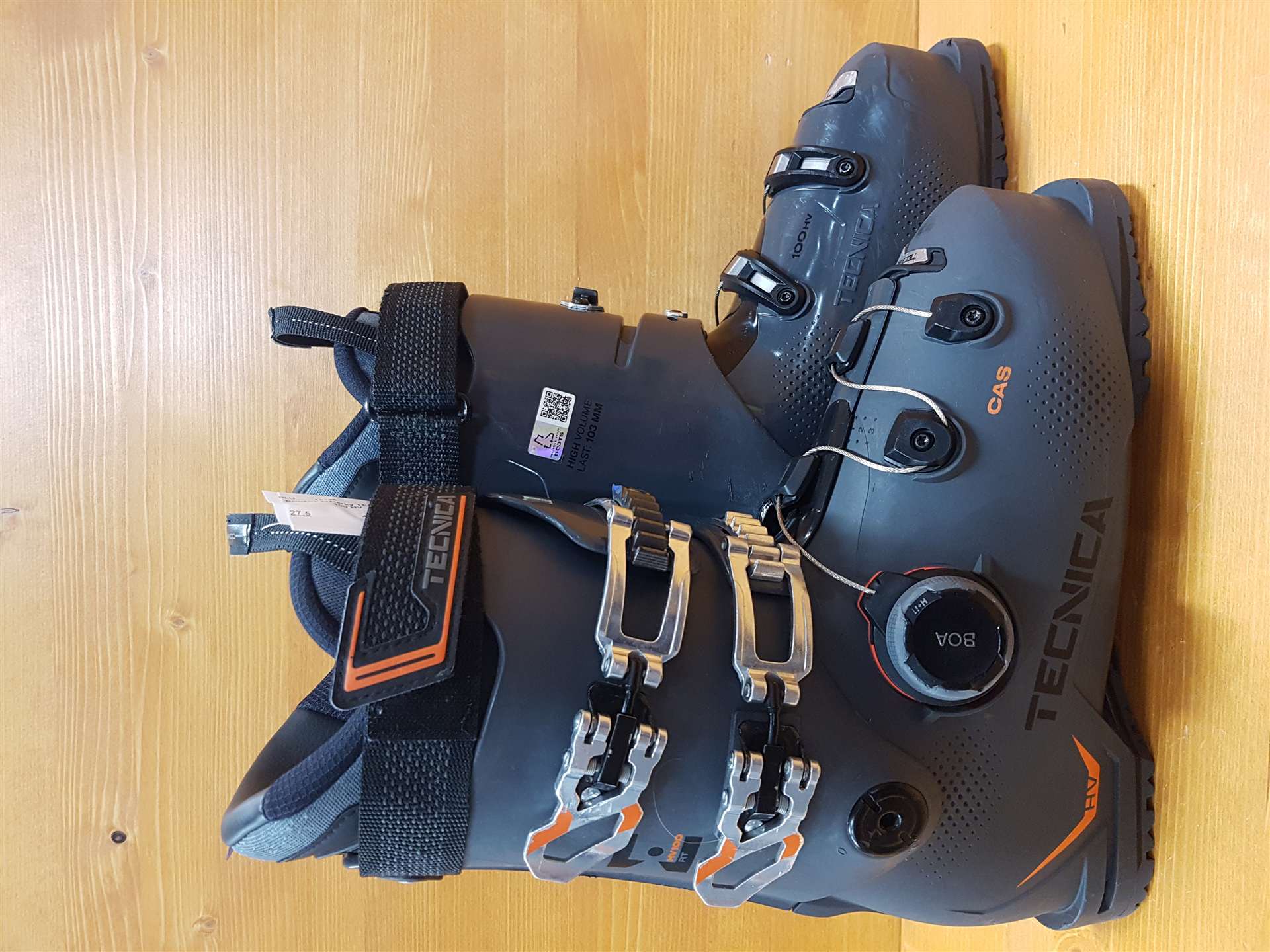 Clăpari de schi second-hand TECNICA 100 HV