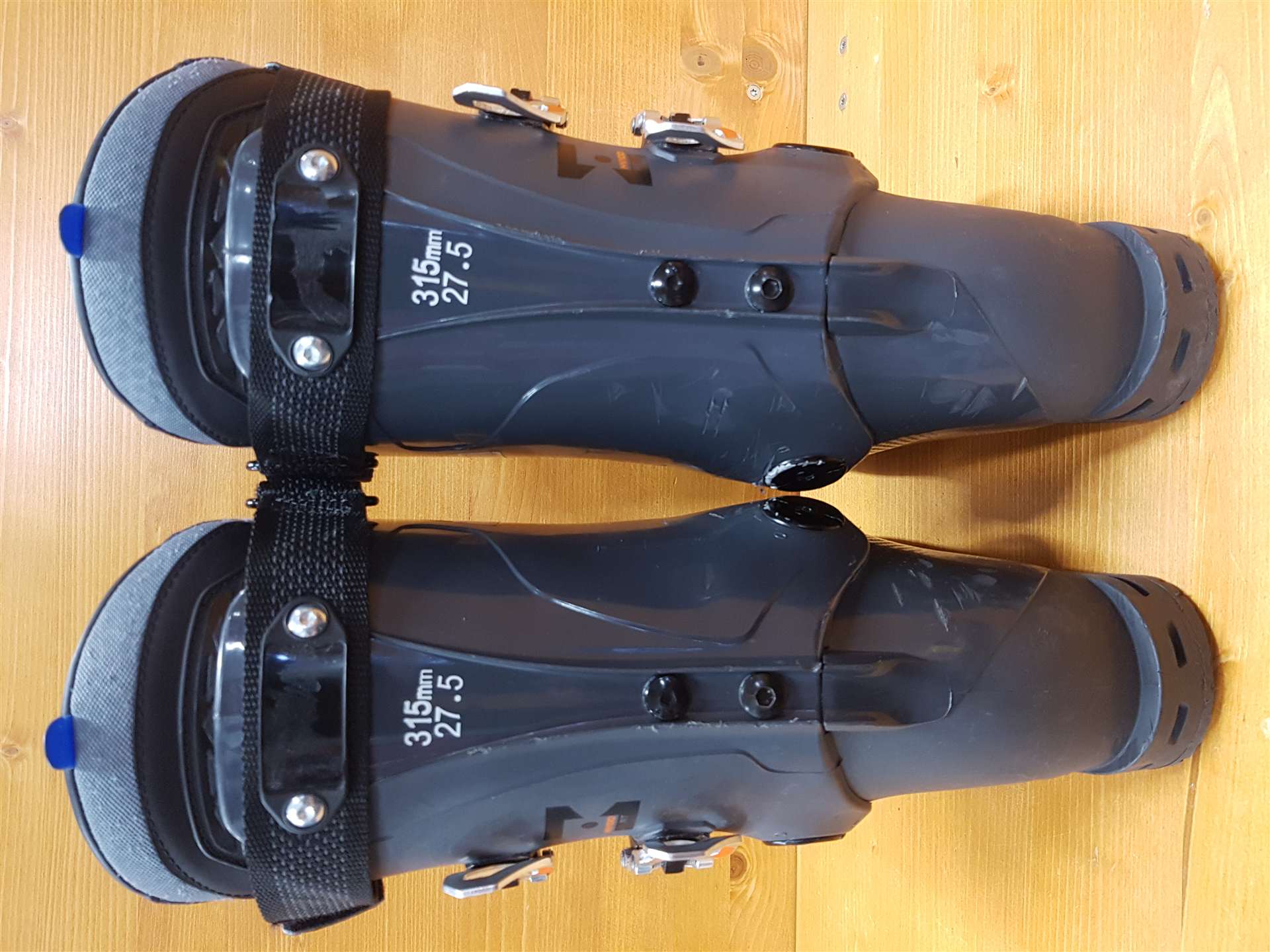 Clăpari de schi second-hand TECNICA 100 HV