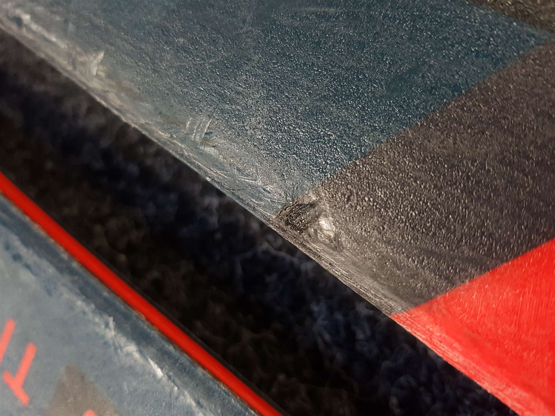 Sci FISCHER RC 4 The Curv TI usati + attacchi Fischer RS 10