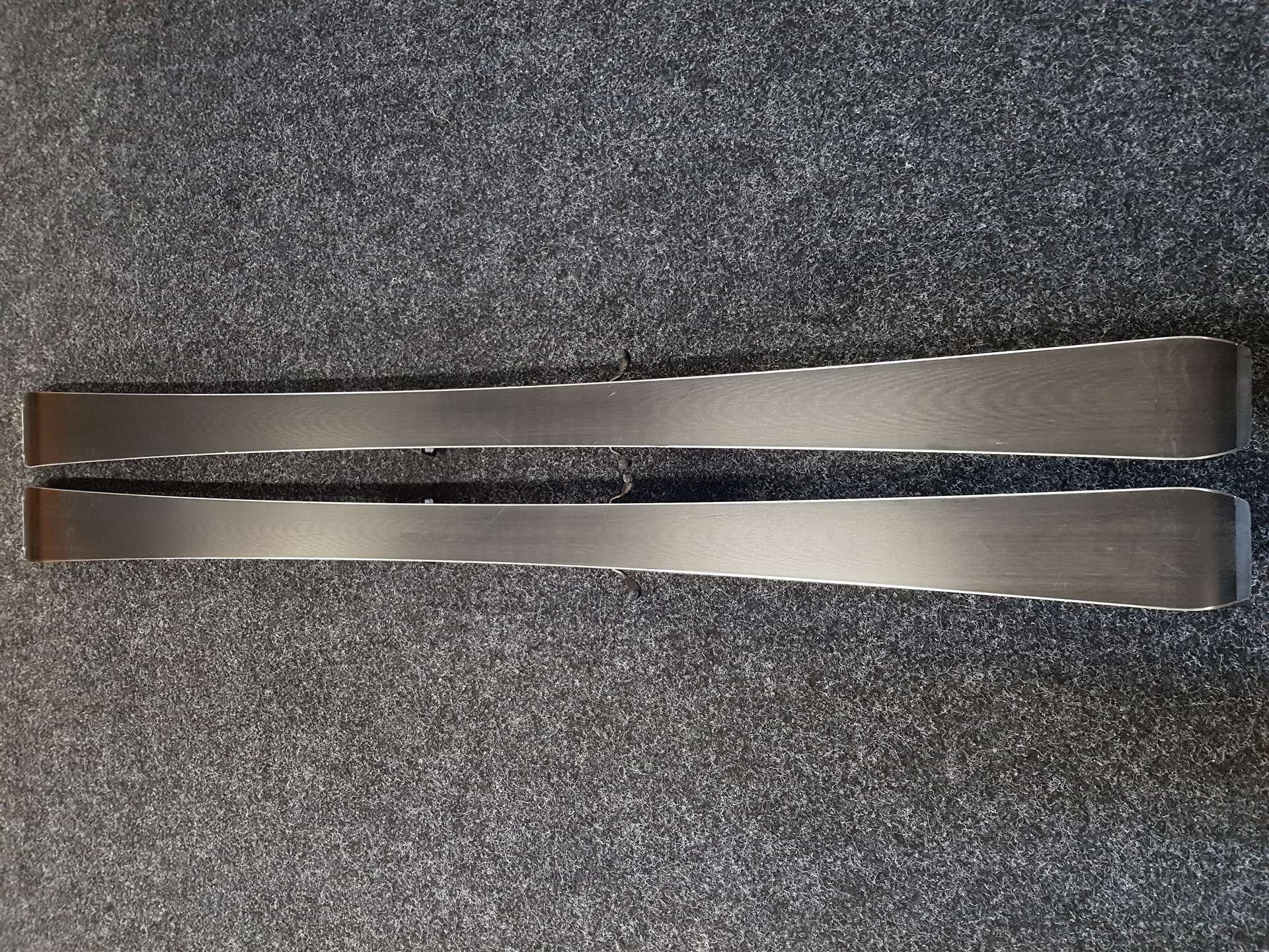 Sci FISCHER RC 4 The Curv TI usati + attacchi Fischer RS 10