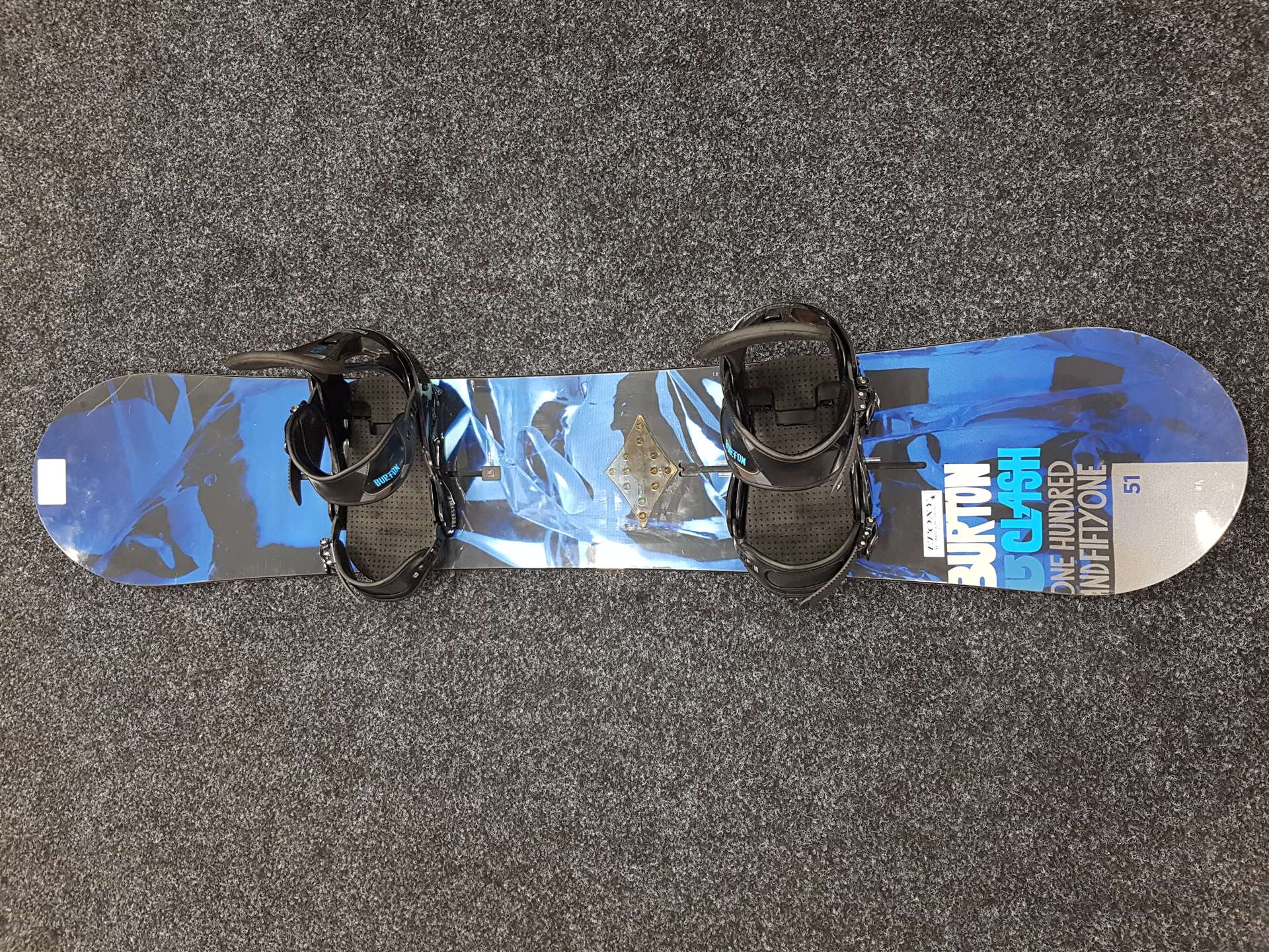 Použitý snowboard BURTON Clash + vázání Burton velikost L