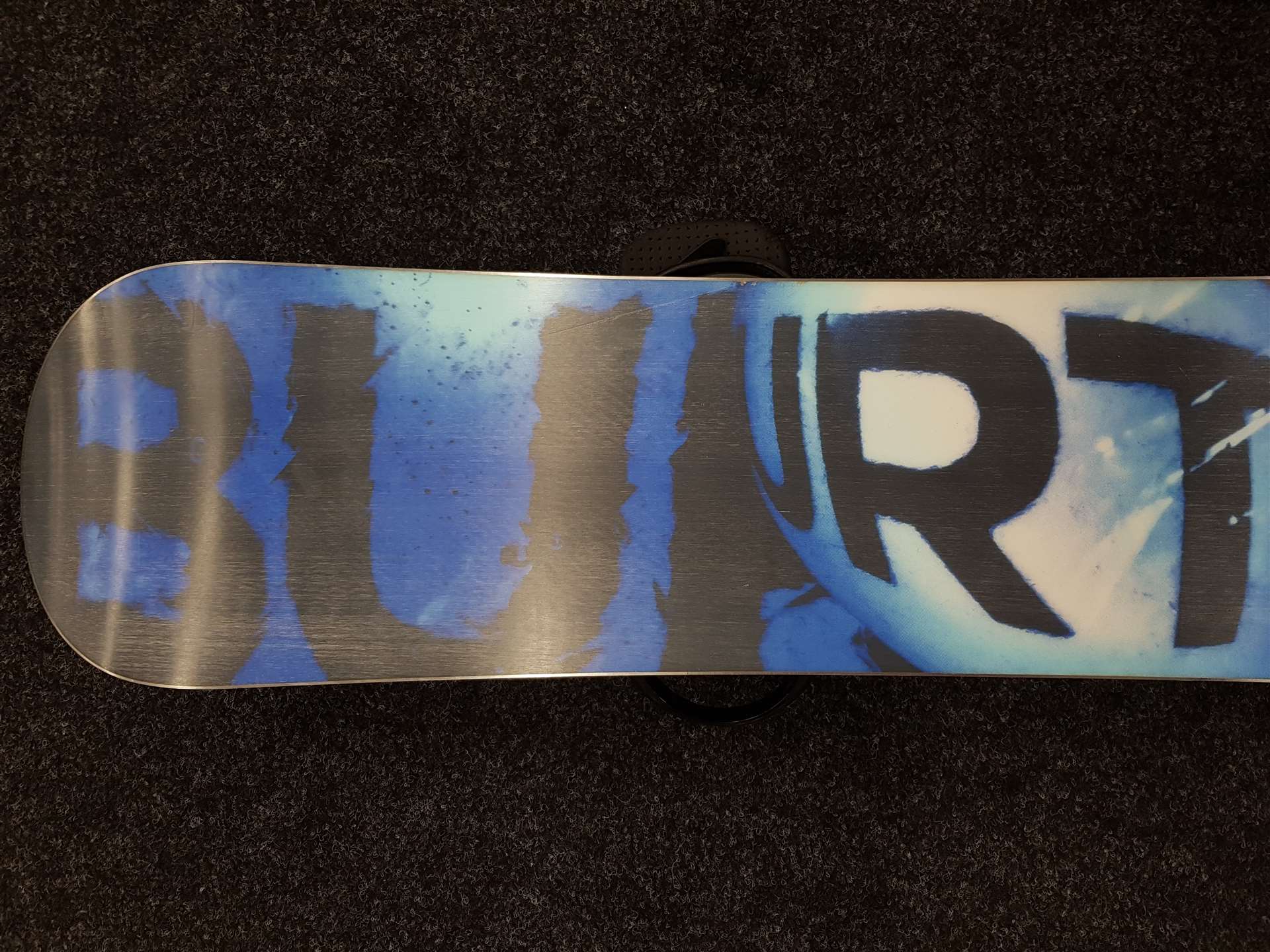 Použitý snowboard BURTON Clash + vázání Burton velikost L