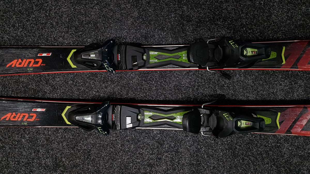 Bazárové lyže FISCHER RC4 CURV Ti