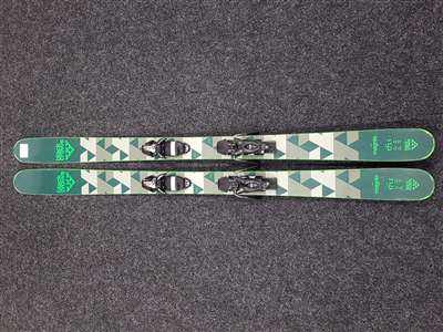 Schiuri freestyle BLACK CROWS MAGNIS folosite + legături Tyrolia SLR 10