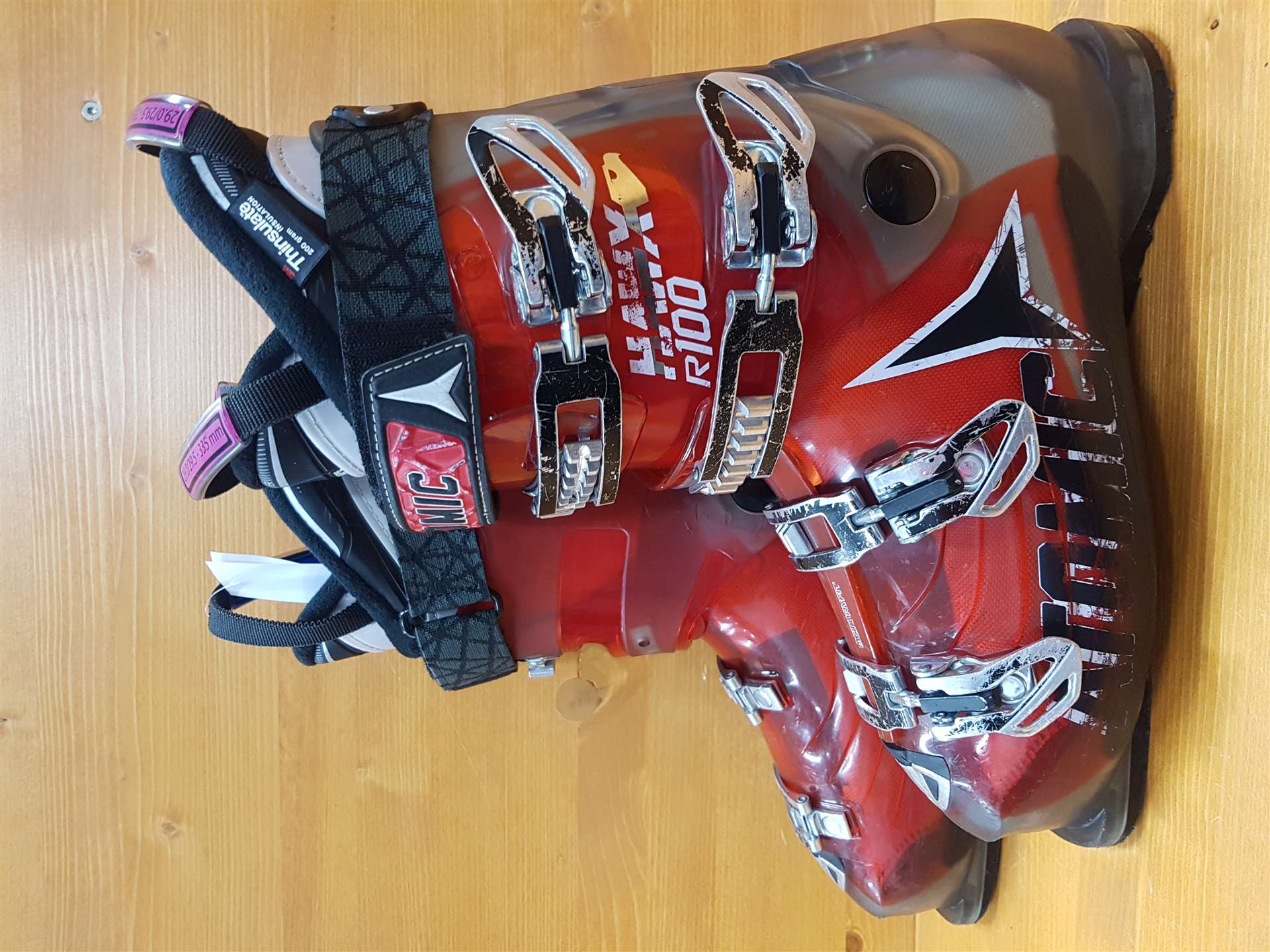 Używane buty narciarskie ATOMIC Hawx R100