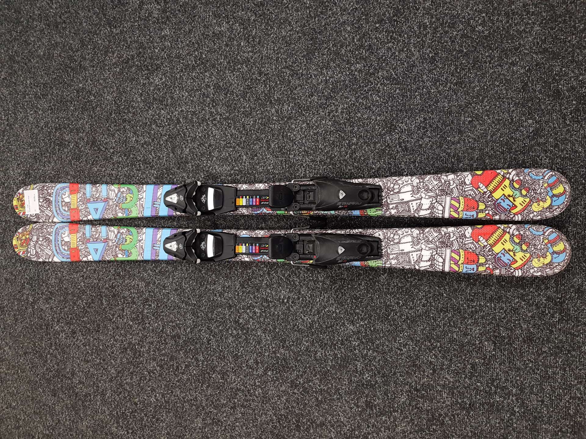 Skis freestyle HEAD d'occasion