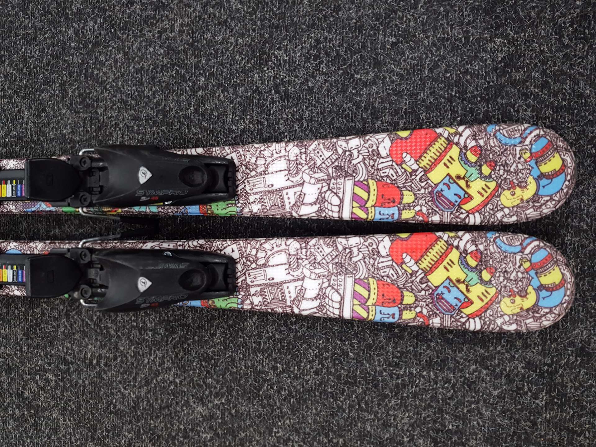 Skis freestyle HEAD d'occasion