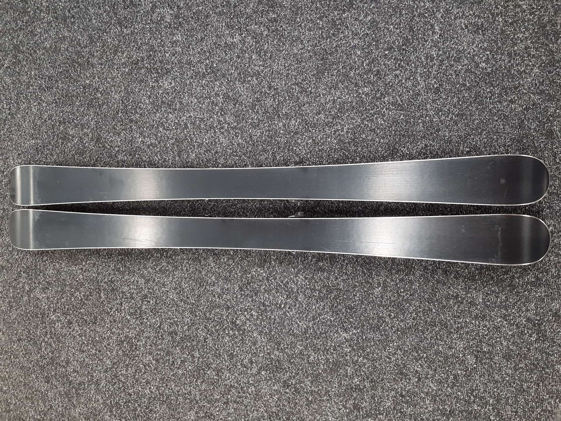 Skis freestyle HEAD d'occasion