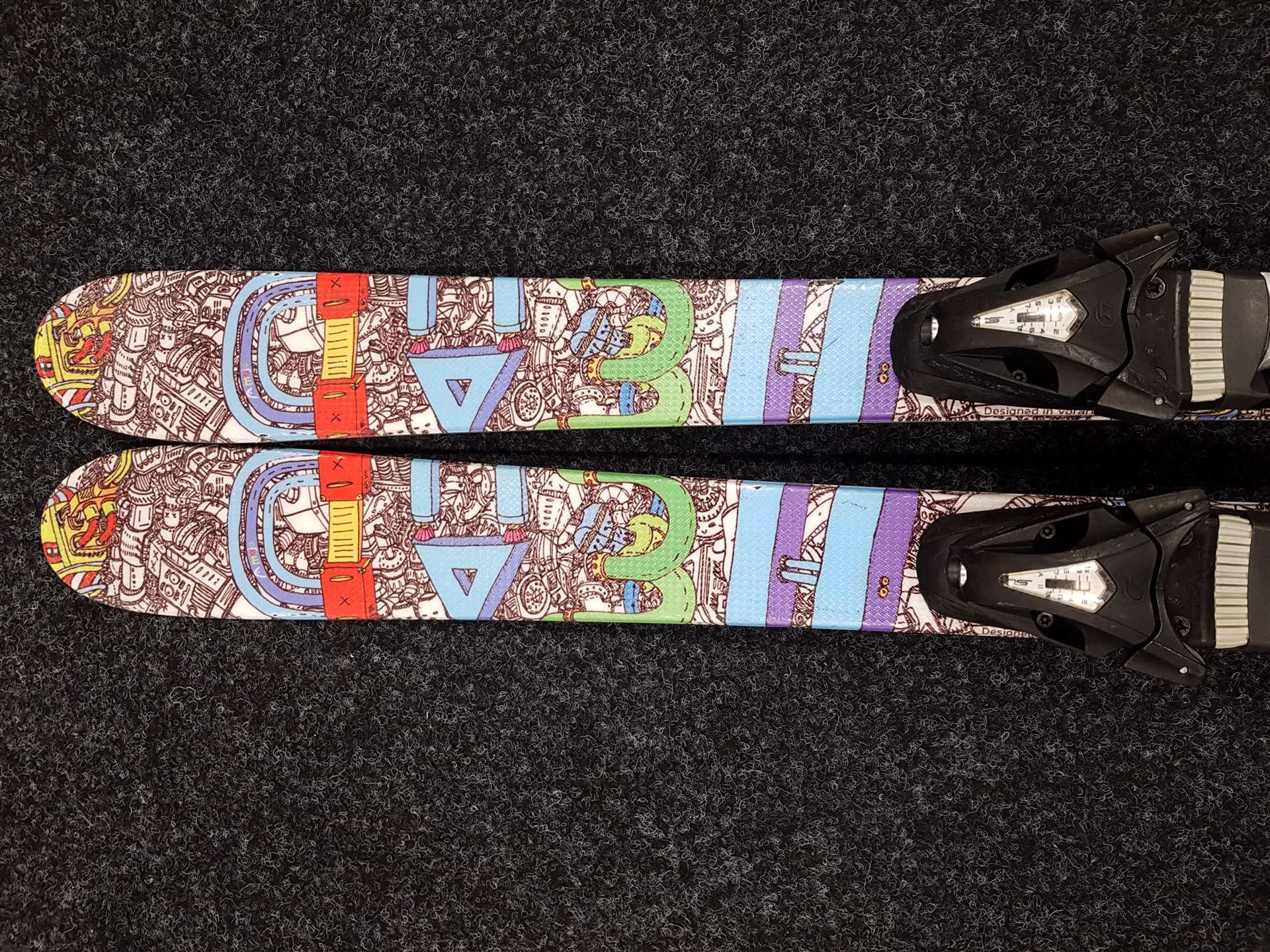 Skis freestyle HEAD d'occasion + fixations Sympro 7.5