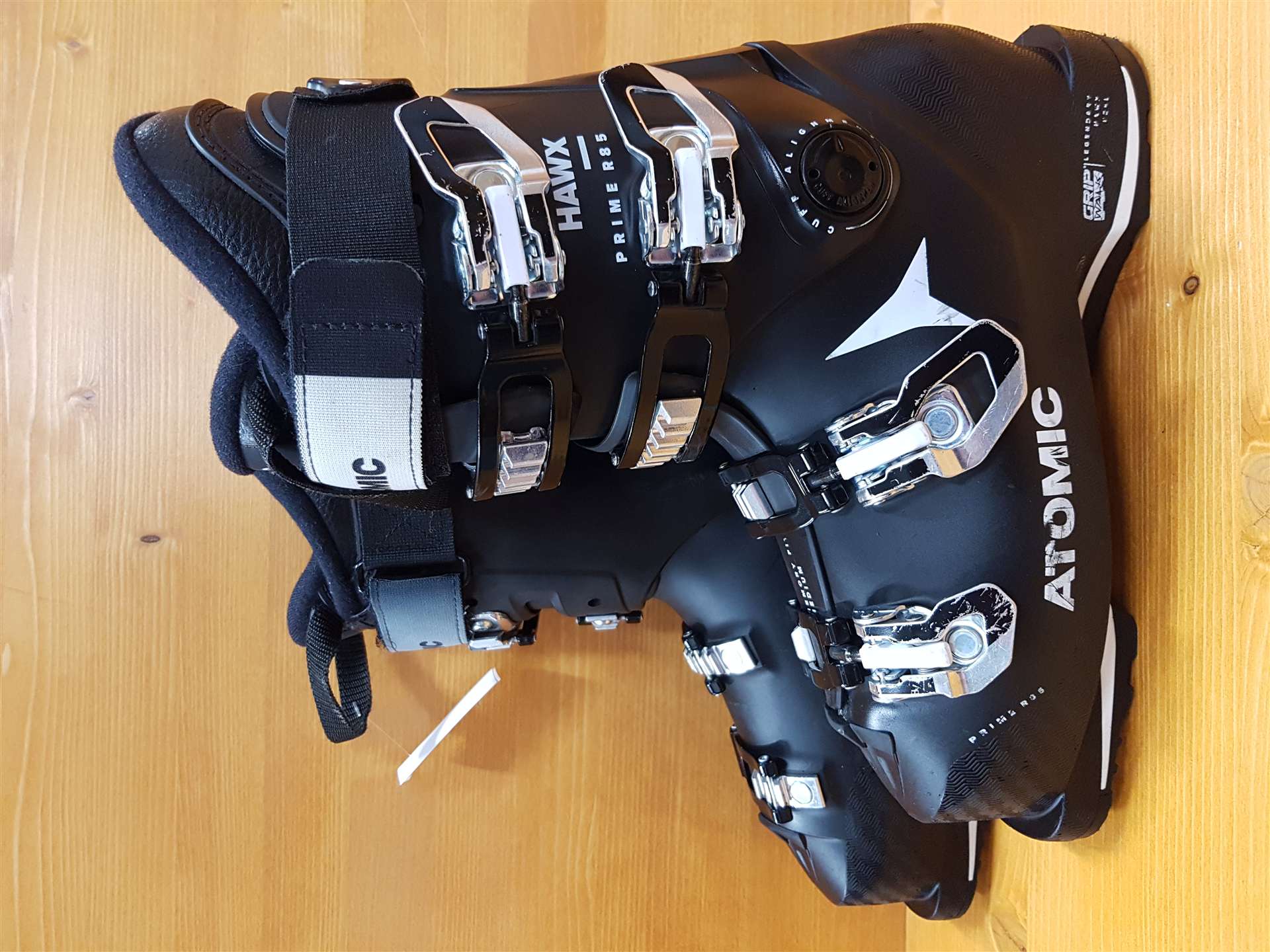 Używane buty narciarskie ATOMIC Hawx Prime R85