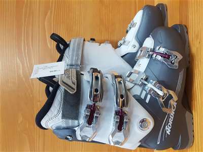 Gebruikte skischoenen NORDICA NXT X 75R W