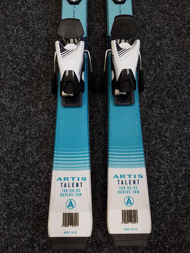 Gebrauchte ARTIS Talent Ski + Tyrolia SLR 7.5 Bindungen