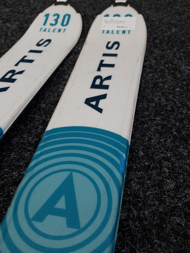 Gebrauchte ARTIS Talent Ski + Tyrolia SLR 7.5 Bindungen
