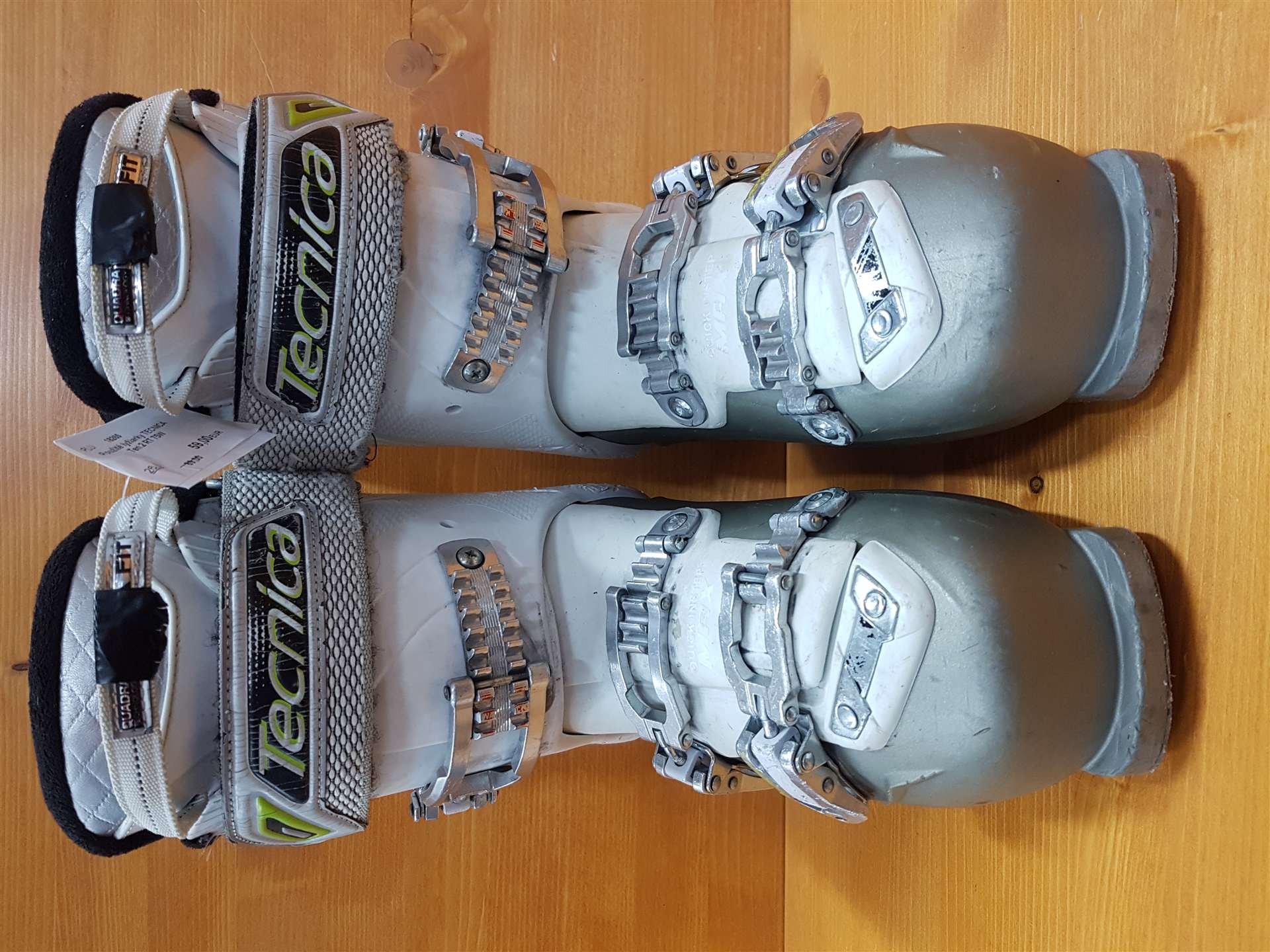 Clăpari de schi SALOMON T3 second-hand