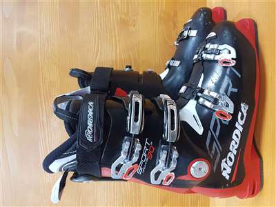Použité lyžařky NORDICA SPORT MACHINE 90