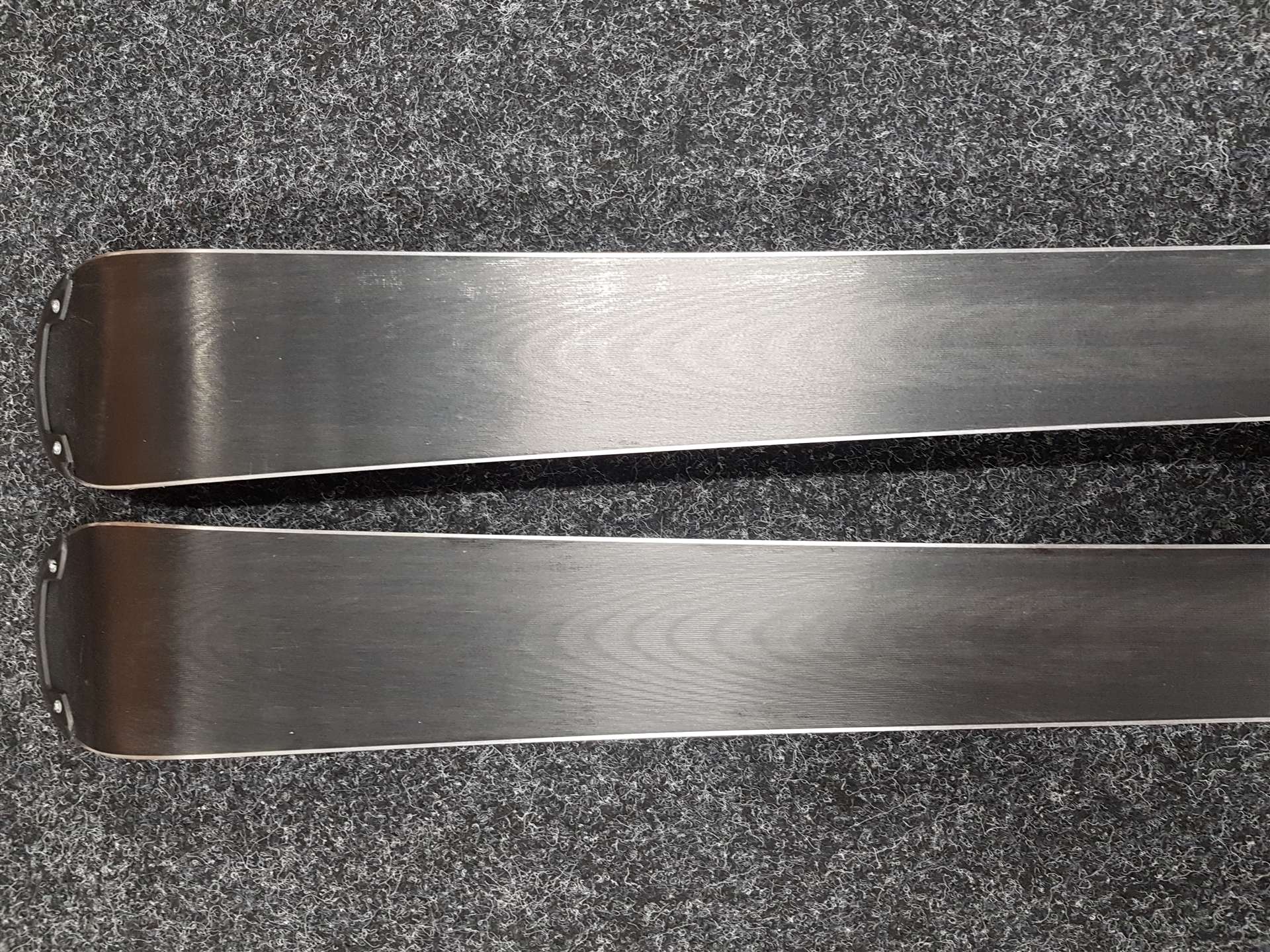 Gebrauchte VOLKL Deacon LTD Ski + Marker FTD 10 Bindungen