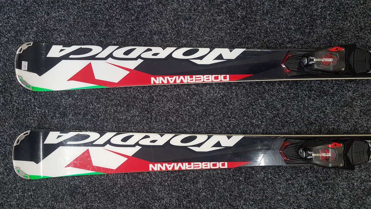 Narty bazarowe Nordica Dobermann Spitfire Pro