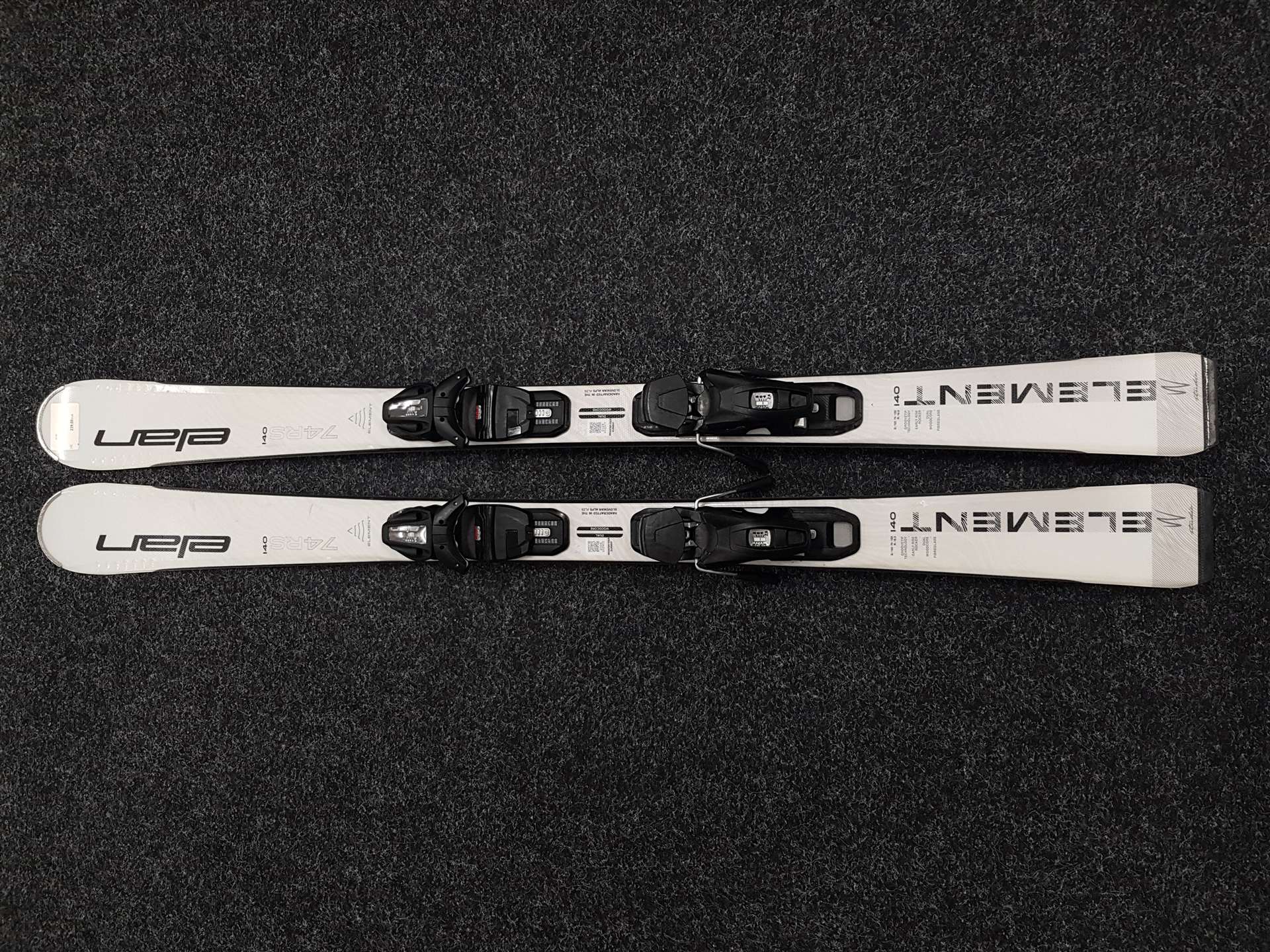 Gebrauchte Ski ELAN Element 74 RS W + Elan 9 Bindungen