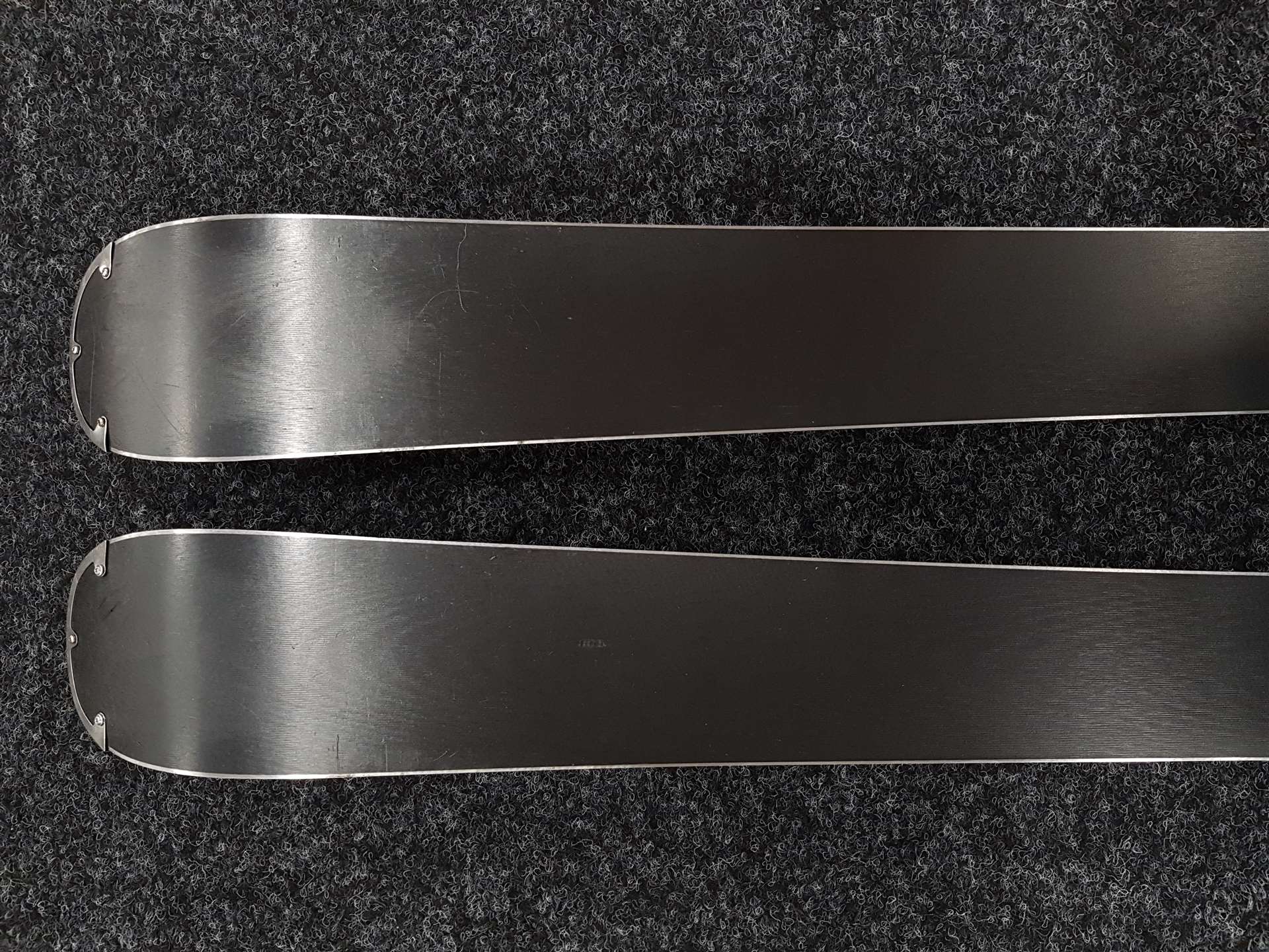 Použité lyže K2 Strike + vázání Marker 10.0