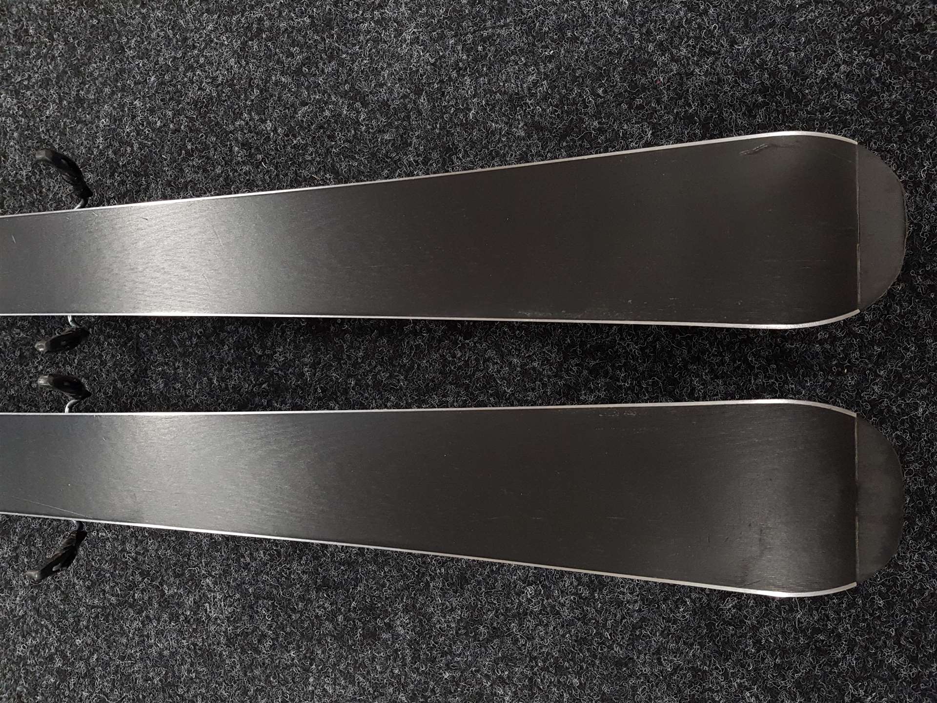 Použité lyže K2 Strike + vázání Marker 10.0