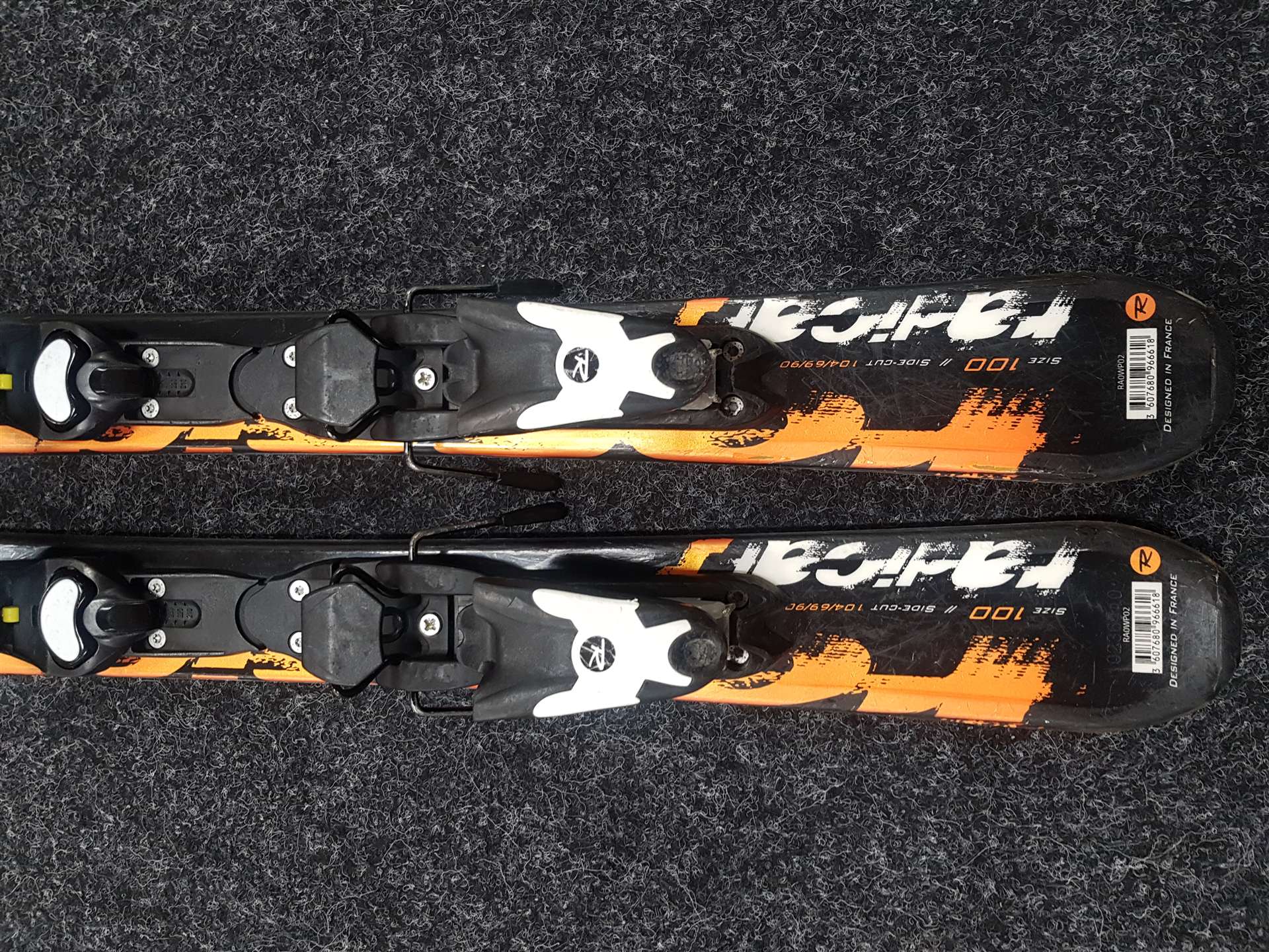 Gebrauchte Kinderski ROSSIGNOL Radical + Bindungen Rossignol Comp J 4.5