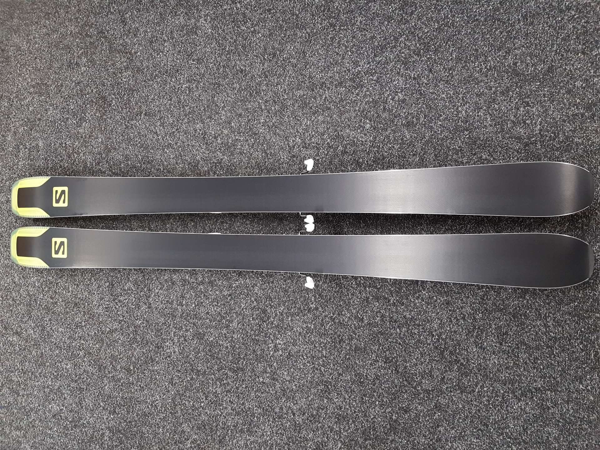 Schiuri freeride Salomon QST 92 folosite
