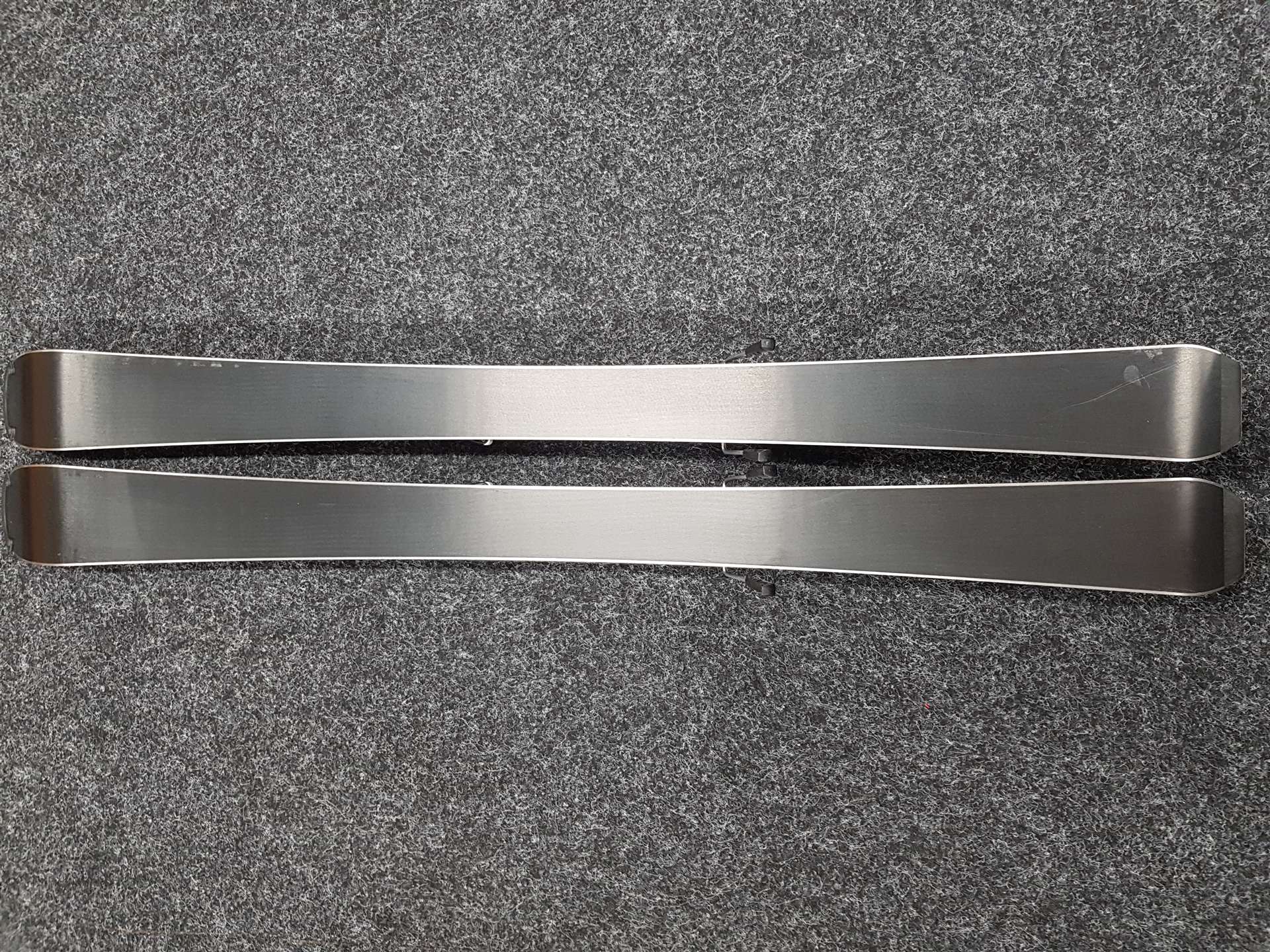 Skis enfant ARTIS Talent d'occasion + fixations Tyrolia SLR 4.5 AC