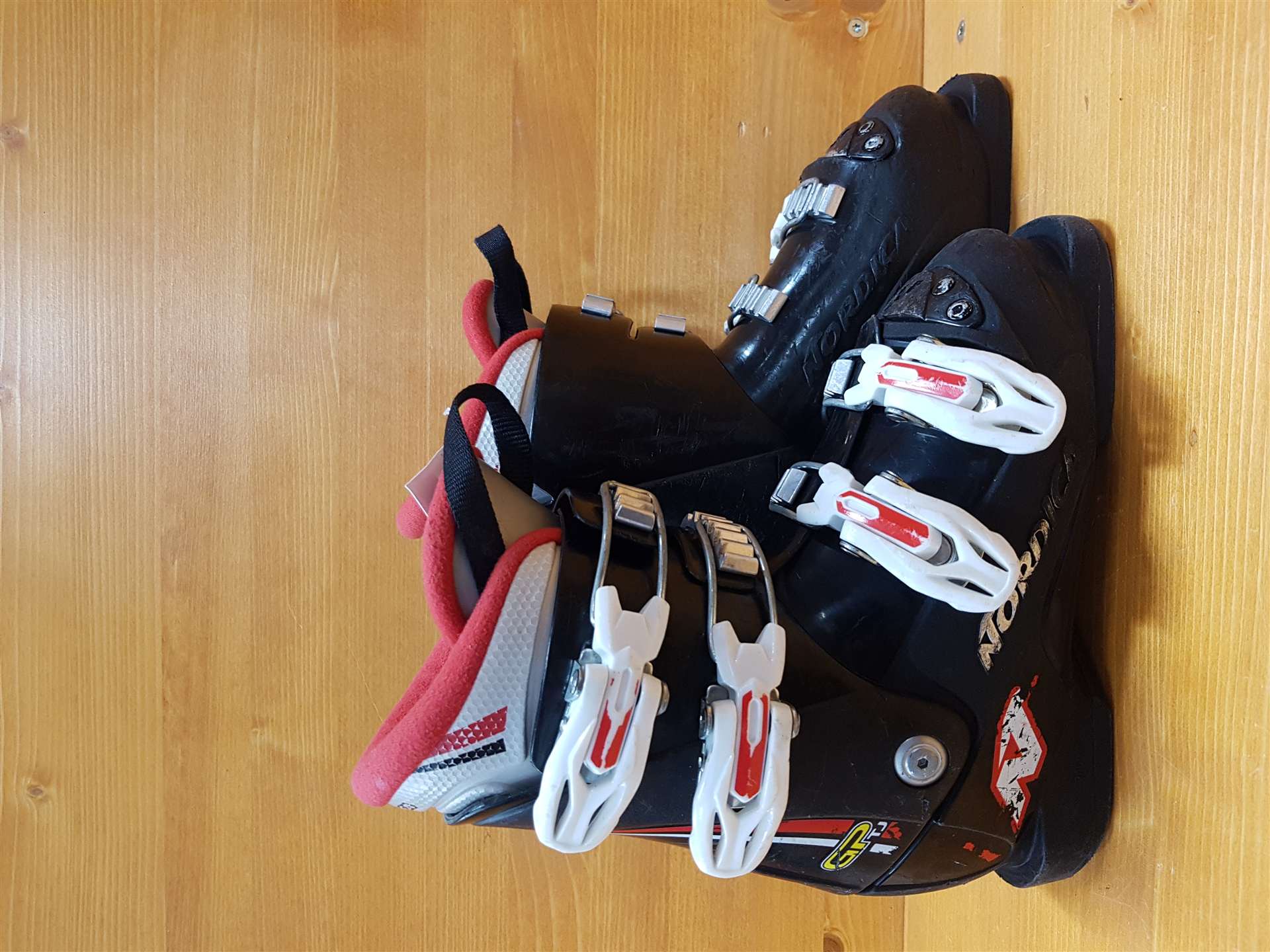 Chaussures de ski d'occasion NORDICA GP TJ