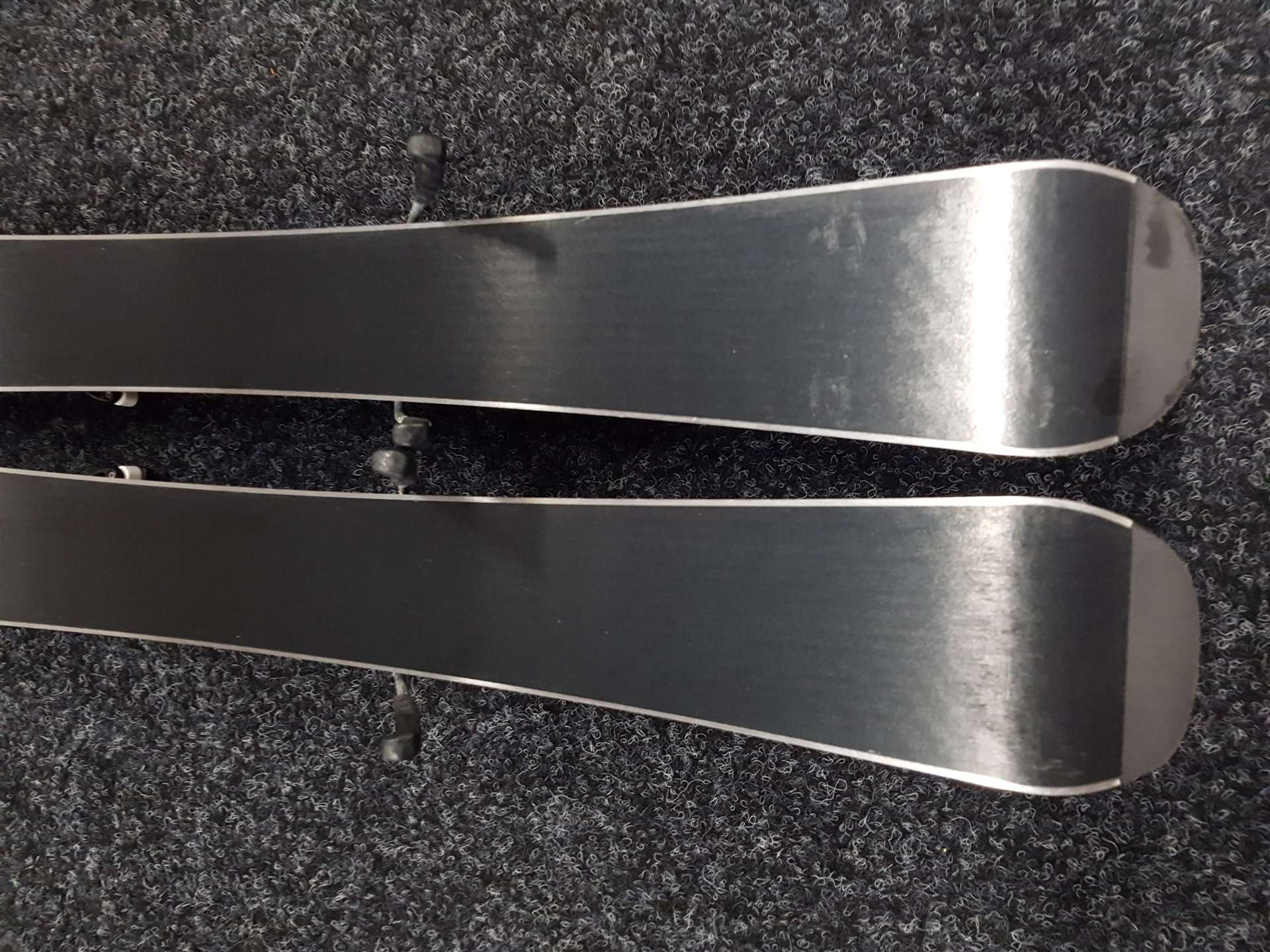 Gebrauchte Kinderski ELAN Exar Pro + Bindungen Elan 4.5